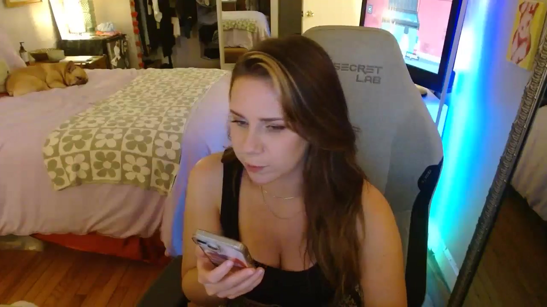 Gallery image thumbnail from Sweetestlilly's myfreecams stream on, 07/10/2024, 02:07 image 15 of 20