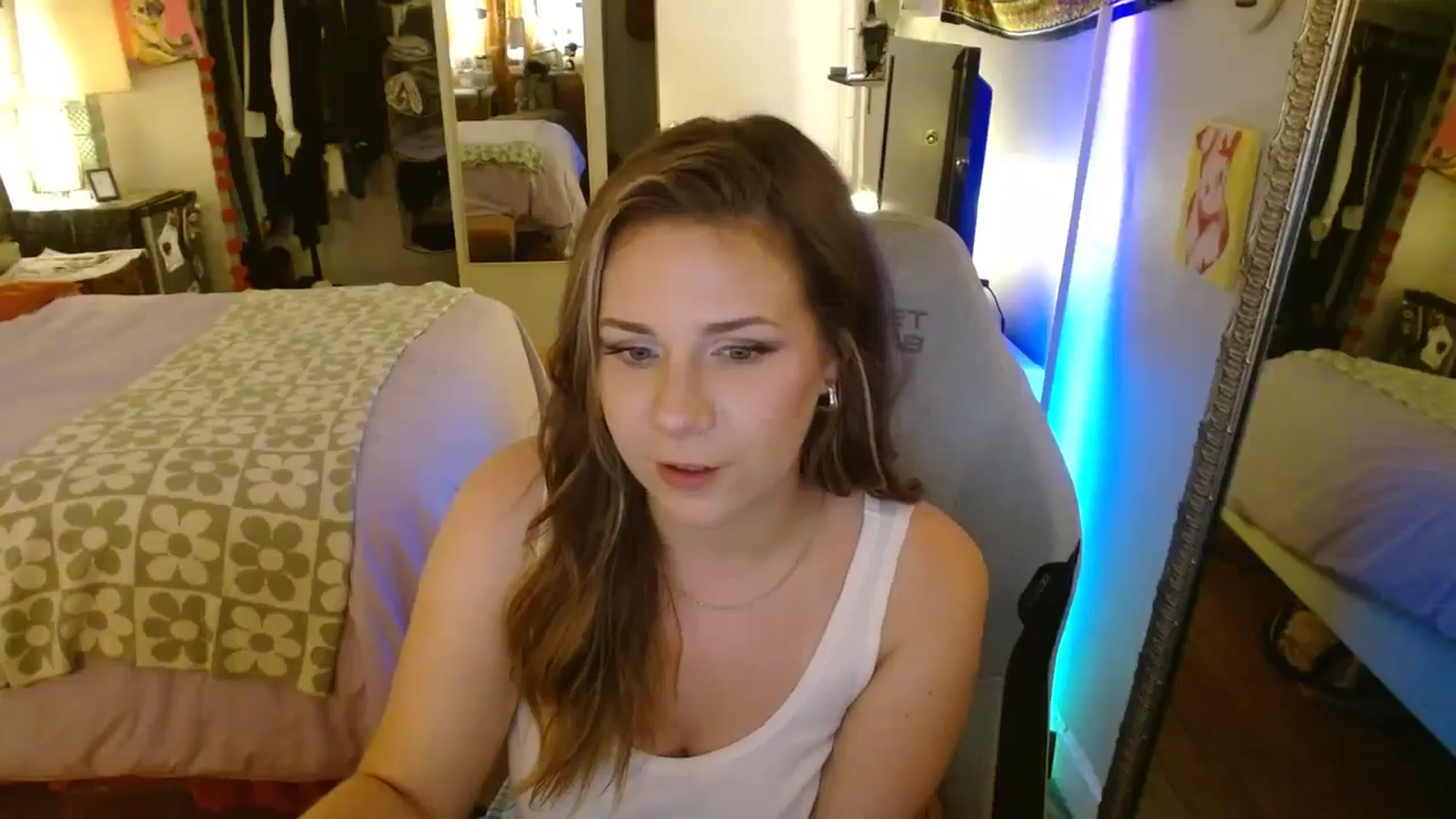 Gallery image thumbnail from Sweetestlilly's myfreecams stream on, 07/13/2024, 03:49 image 14 of 20