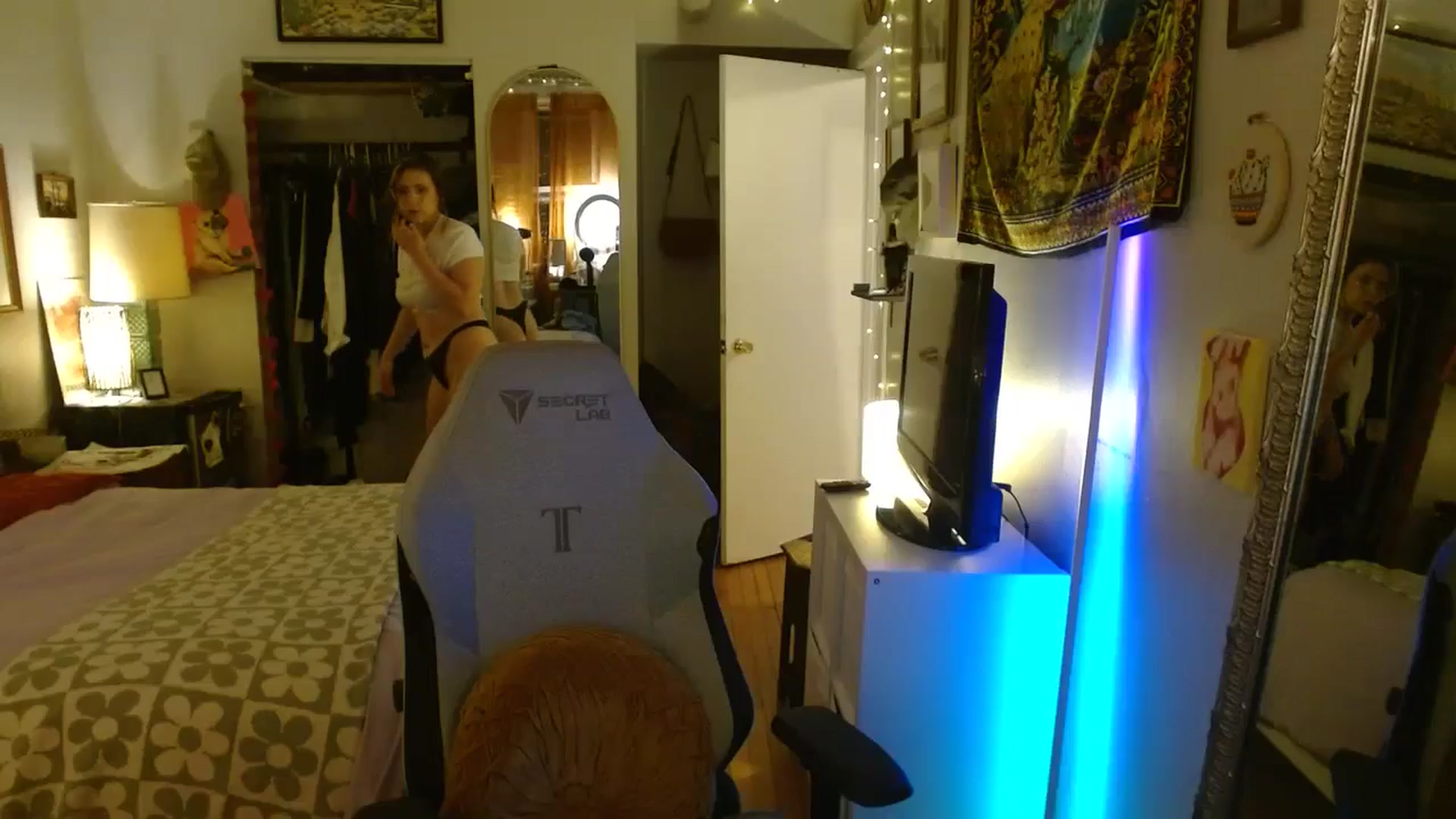 Gallery image thumbnail from Sweetestlilly's myfreecams stream on, 07/13/2024, 05:30 image 17 of 20