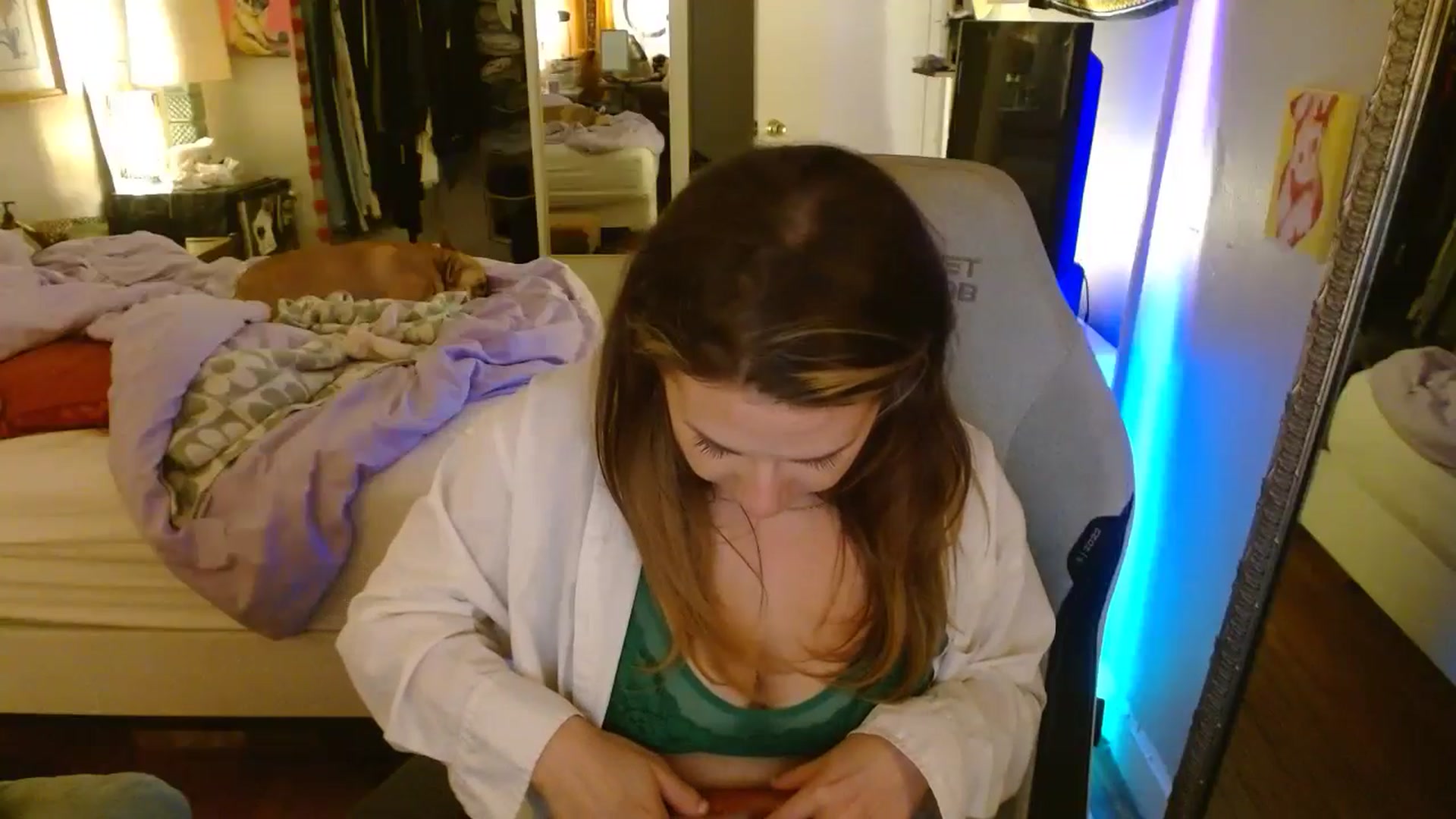 Gallery image thumbnail from Sweetestlilly's myfreecams stream on, 07/18/2024, 02:53 image 3 of 20