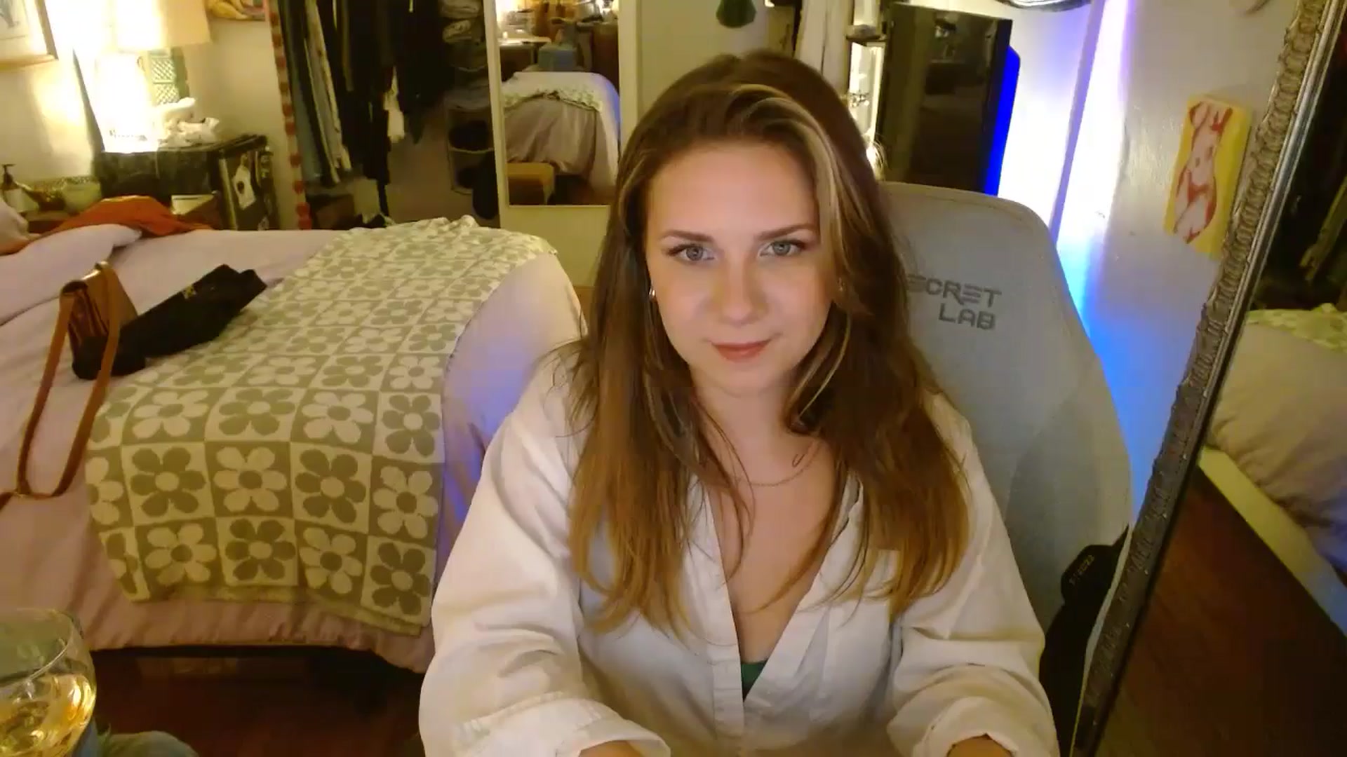Gallery image thumbnail from Sweetestlilly's myfreecams stream on, 07/18/2024, 04:10 image 7 of 20