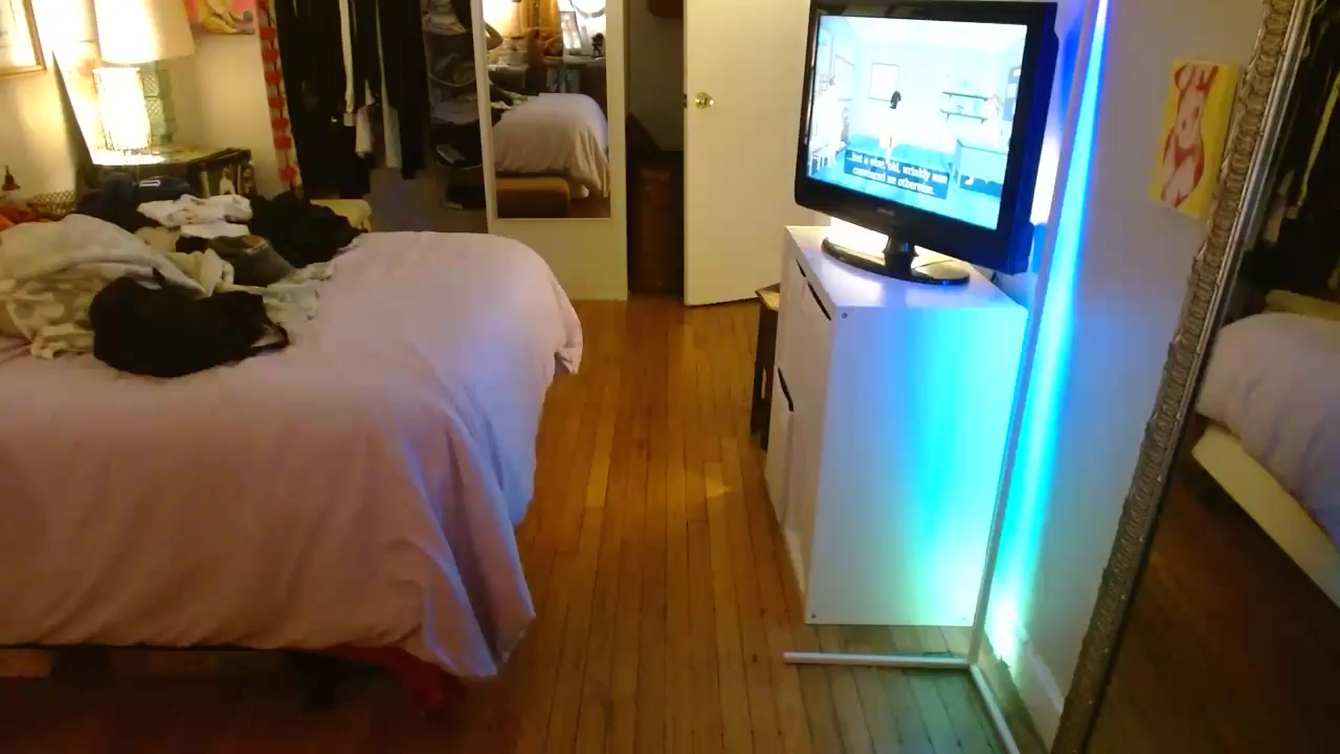 Gallery image thumbnail from Sweetestlilly's myfreecams stream on, 07/25/2024, 02:33 image 1 of 20