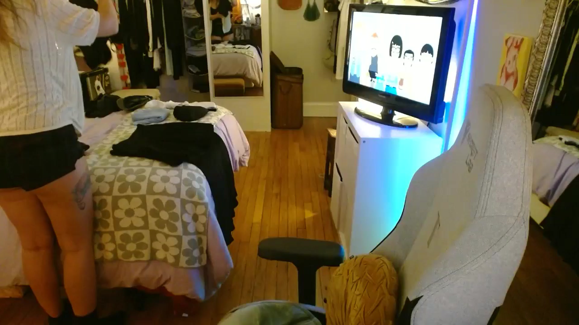 Gallery image thumbnail from Sweetestlilly's myfreecams stream on, 07/25/2024, 04:30 image 20 of 20
