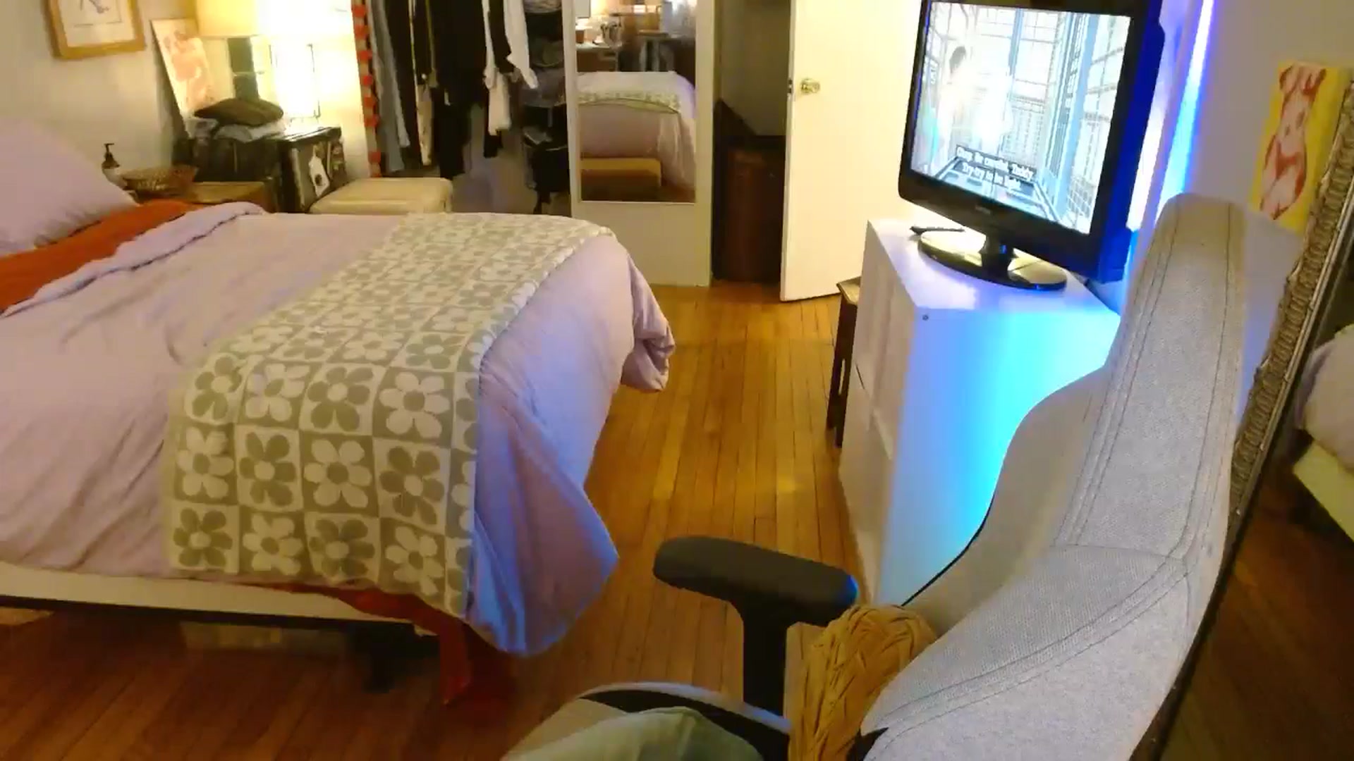 Gallery image thumbnail from Sweetestlilly's myfreecams stream on, 07/28/2024, 03:14 image 20 of 20