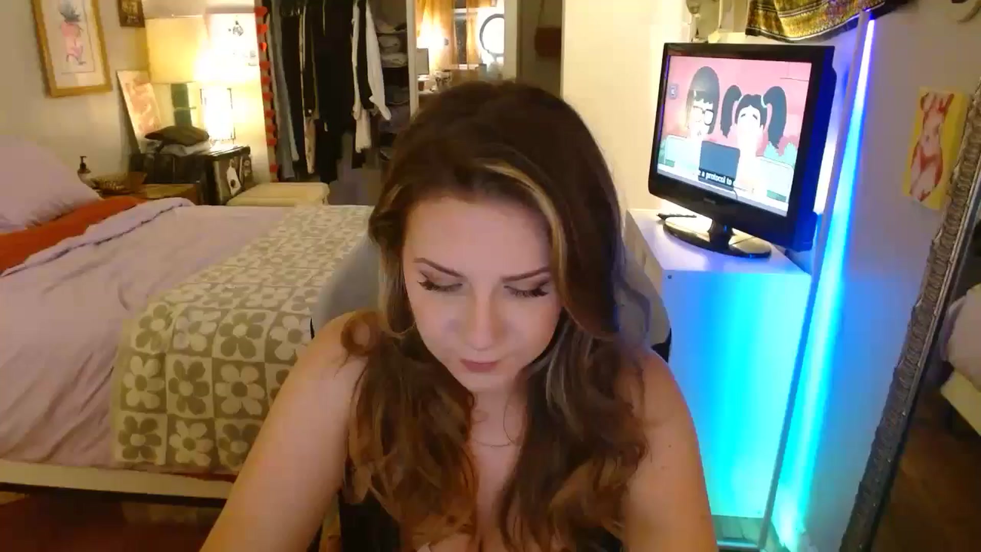 Gallery image thumbnail from Sweetestlilly's myfreecams stream on, 07/28/2024, 03:14 image 1 of 20