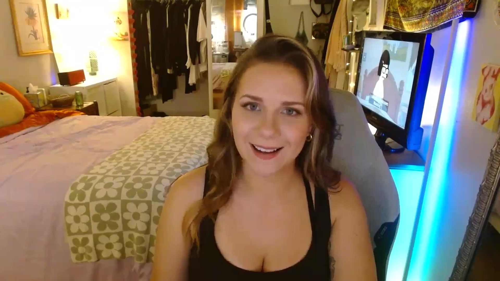 Gallery image thumbnail from Sweetestlilly's myfreecams stream on, 08/01/2024, 03:53 image 3 of 20