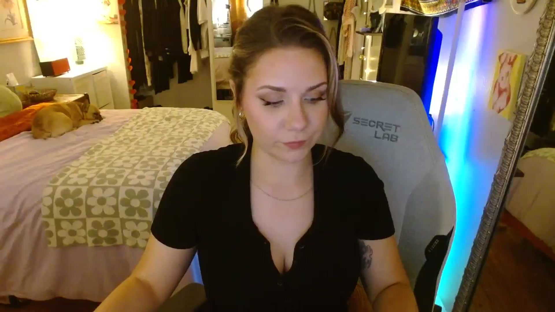 Gallery image thumbnail from Sweetestlilly's myfreecams stream on, 08/03/2024, 02:42 image 4 of 20