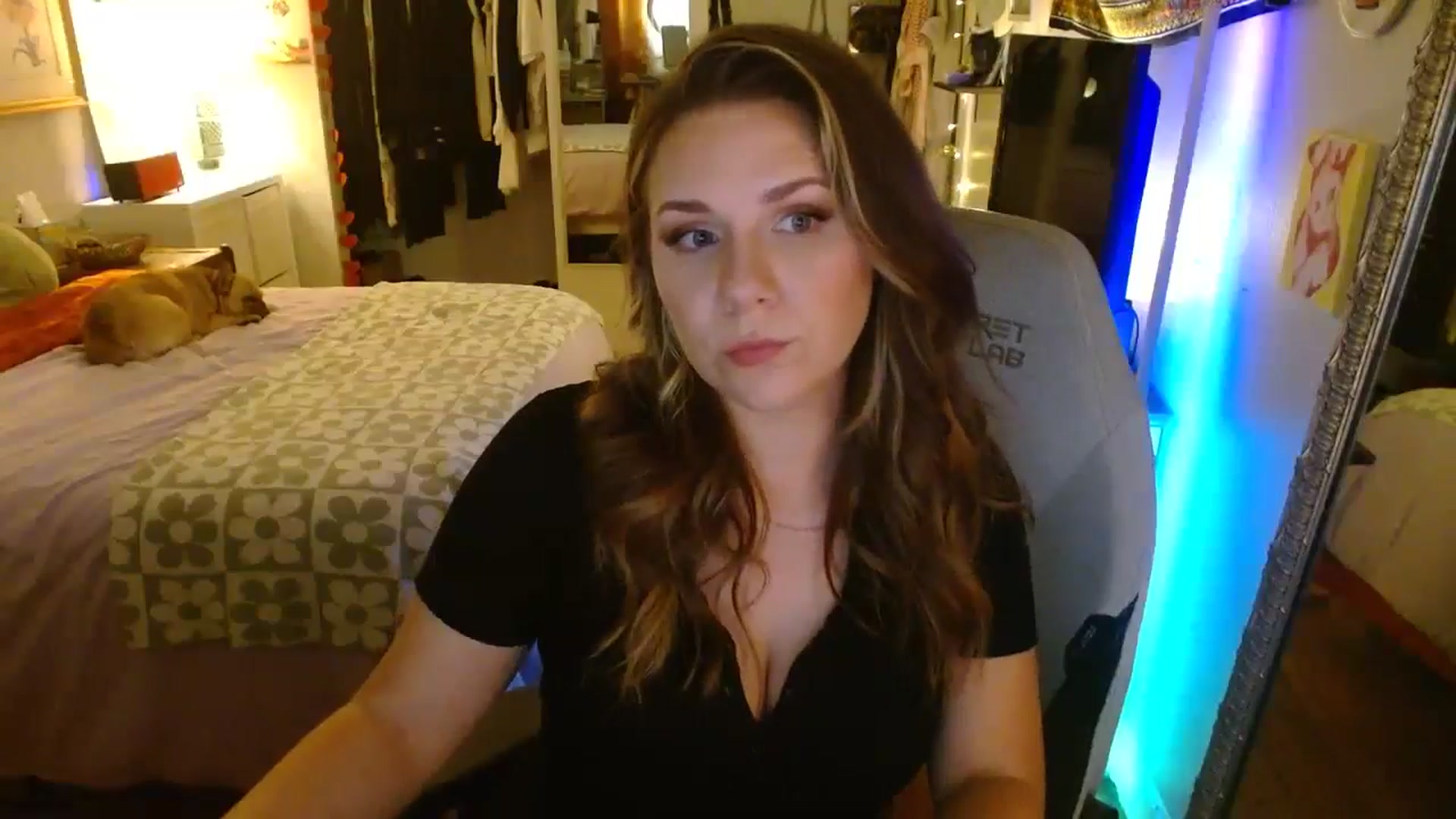 Gallery image thumbnail from Sweetestlilly's myfreecams stream on, 08/03/2024, 02:42 image 2 of 20