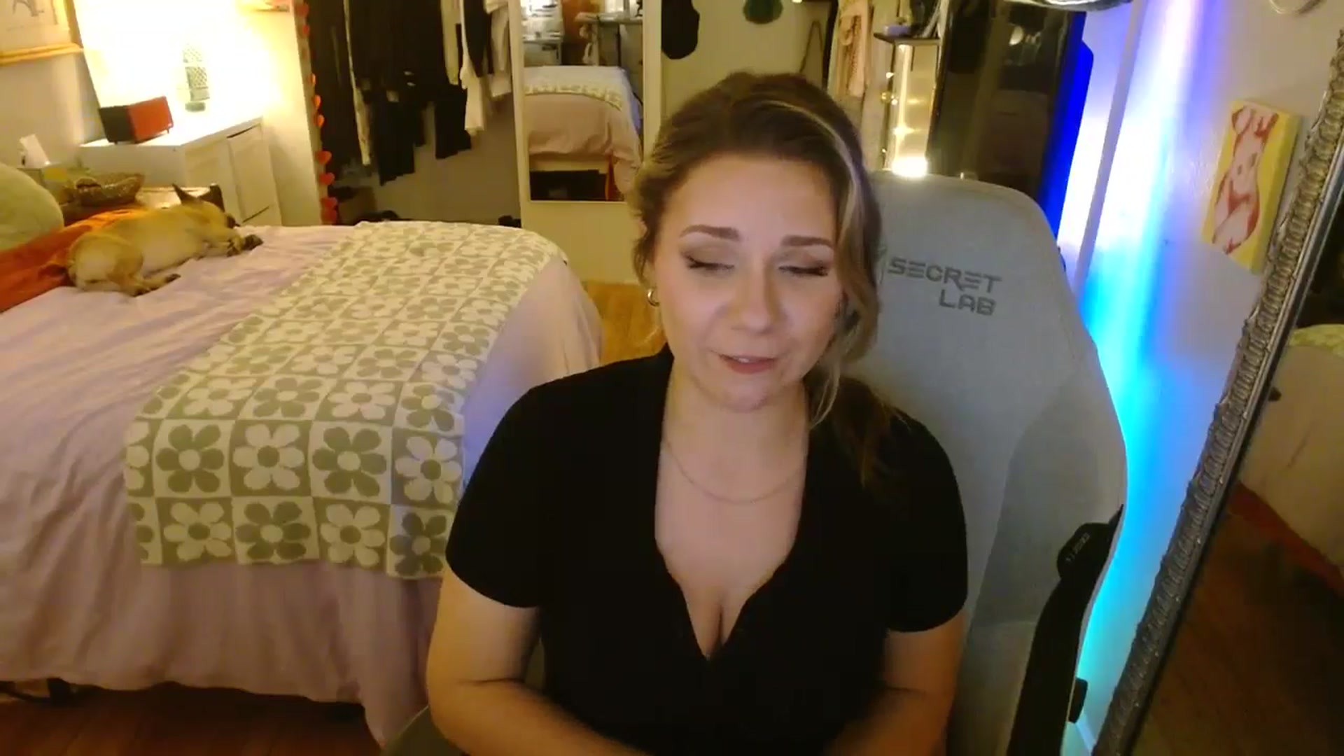 Gallery image thumbnail from Sweetestlilly's myfreecams stream on, 08/03/2024, 02:42 image 14 of 20