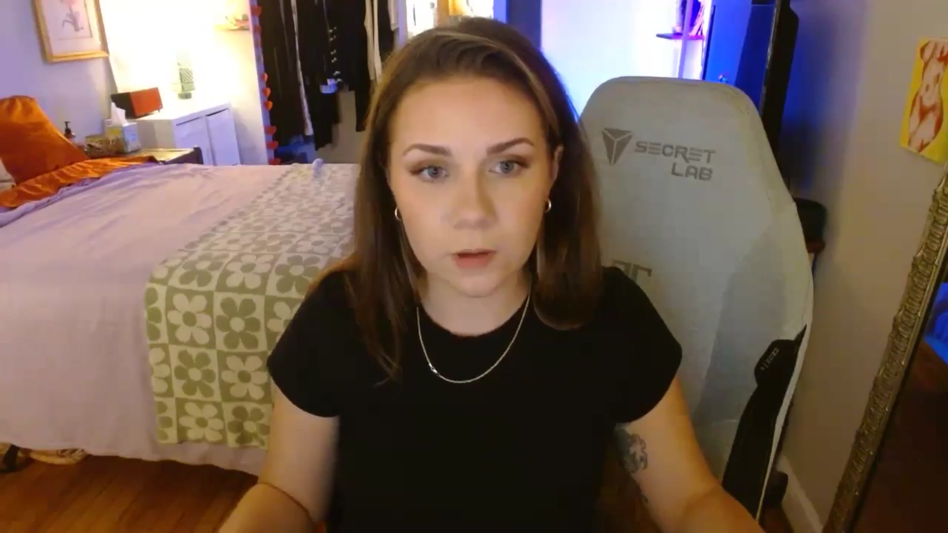 Gallery image thumbnail from Sweetestlilly's myfreecams stream on, 08/05/2024, 02:06 image 12 of 20