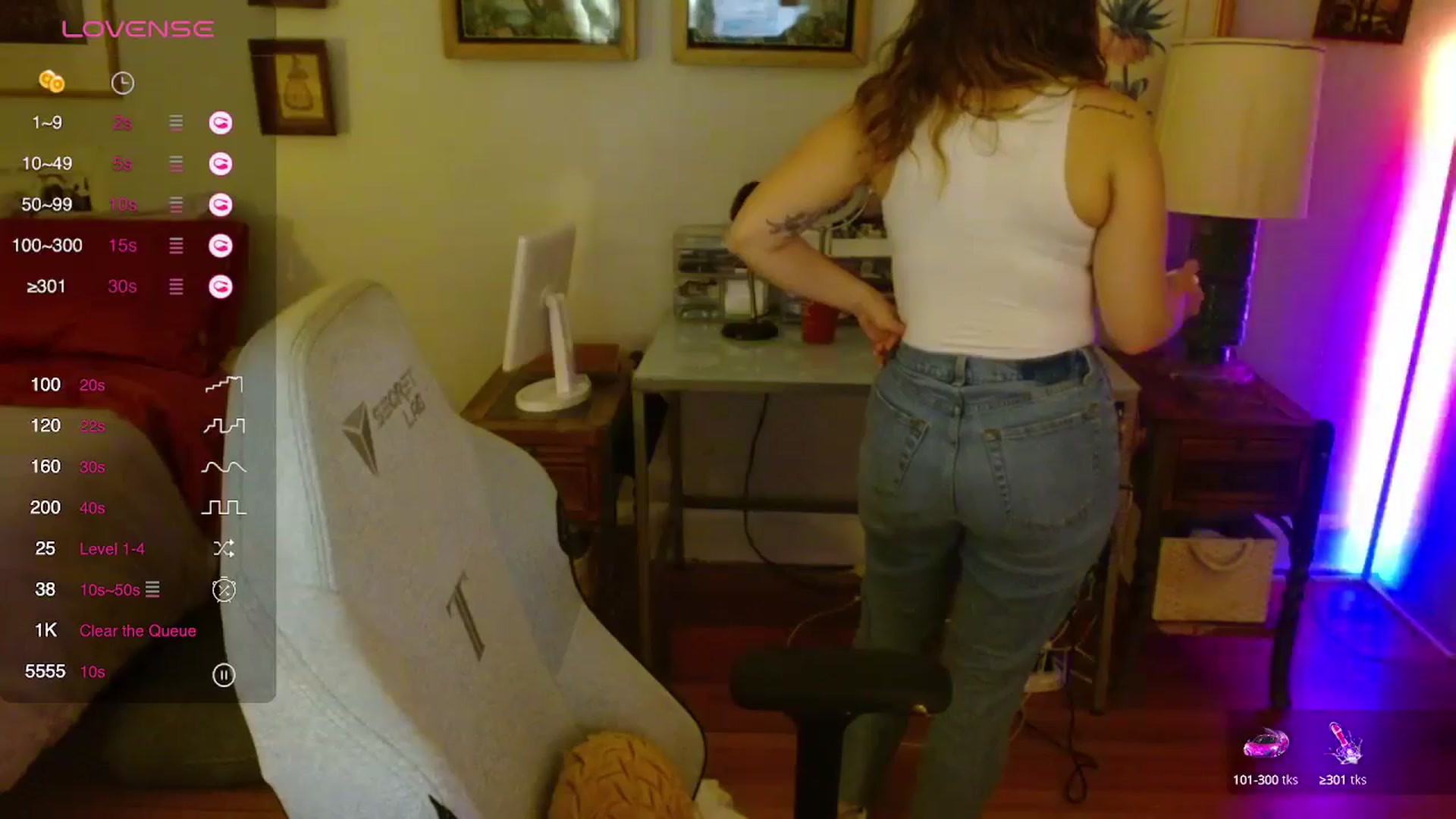 Gallery image thumbnail from Sweetestlilly's myfreecams stream on, 08/23/2024, 02:49 image 4 of 20