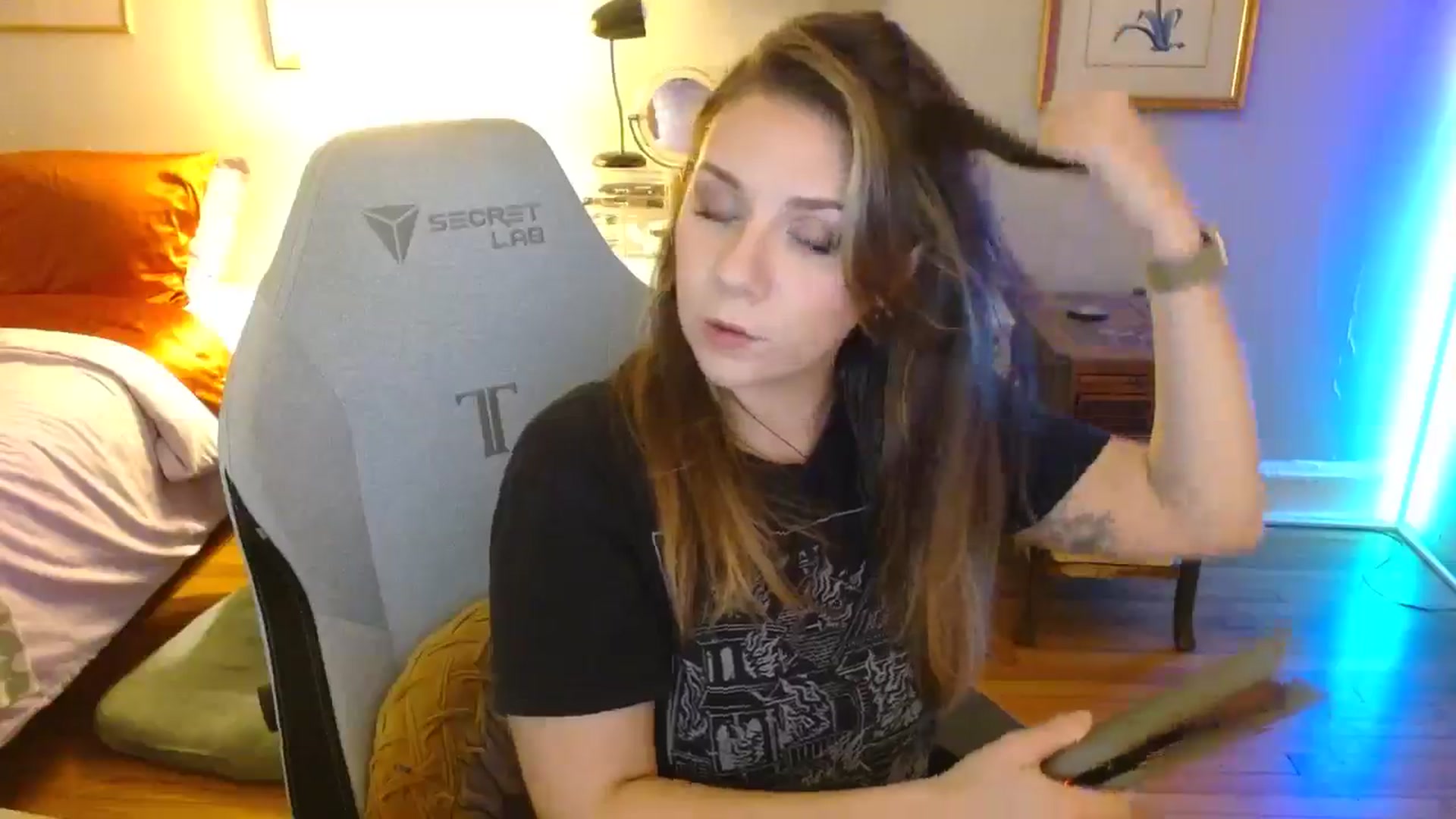 Gallery image thumbnail from Sweetestlilly's myfreecams stream on, 09/01/2024, 01:11 image 5 of 20