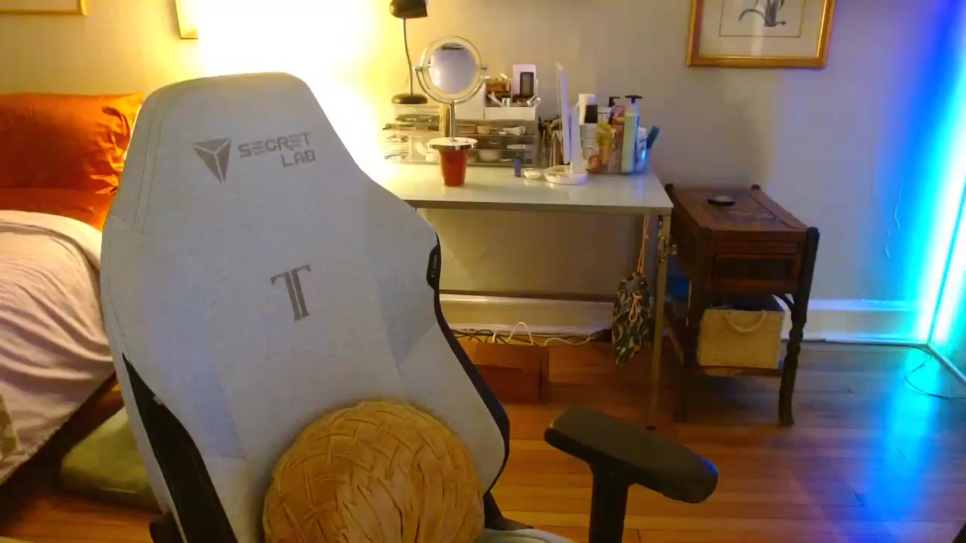 Gallery image thumbnail from Sweetestlilly's myfreecams stream on, 09/01/2024, 01:11 image 2 of 20