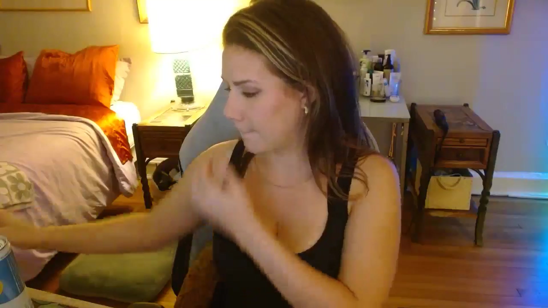 Gallery image thumbnail from Sweetestlilly's myfreecams stream on, 09/02/2024, 02:18 image 7 of 20