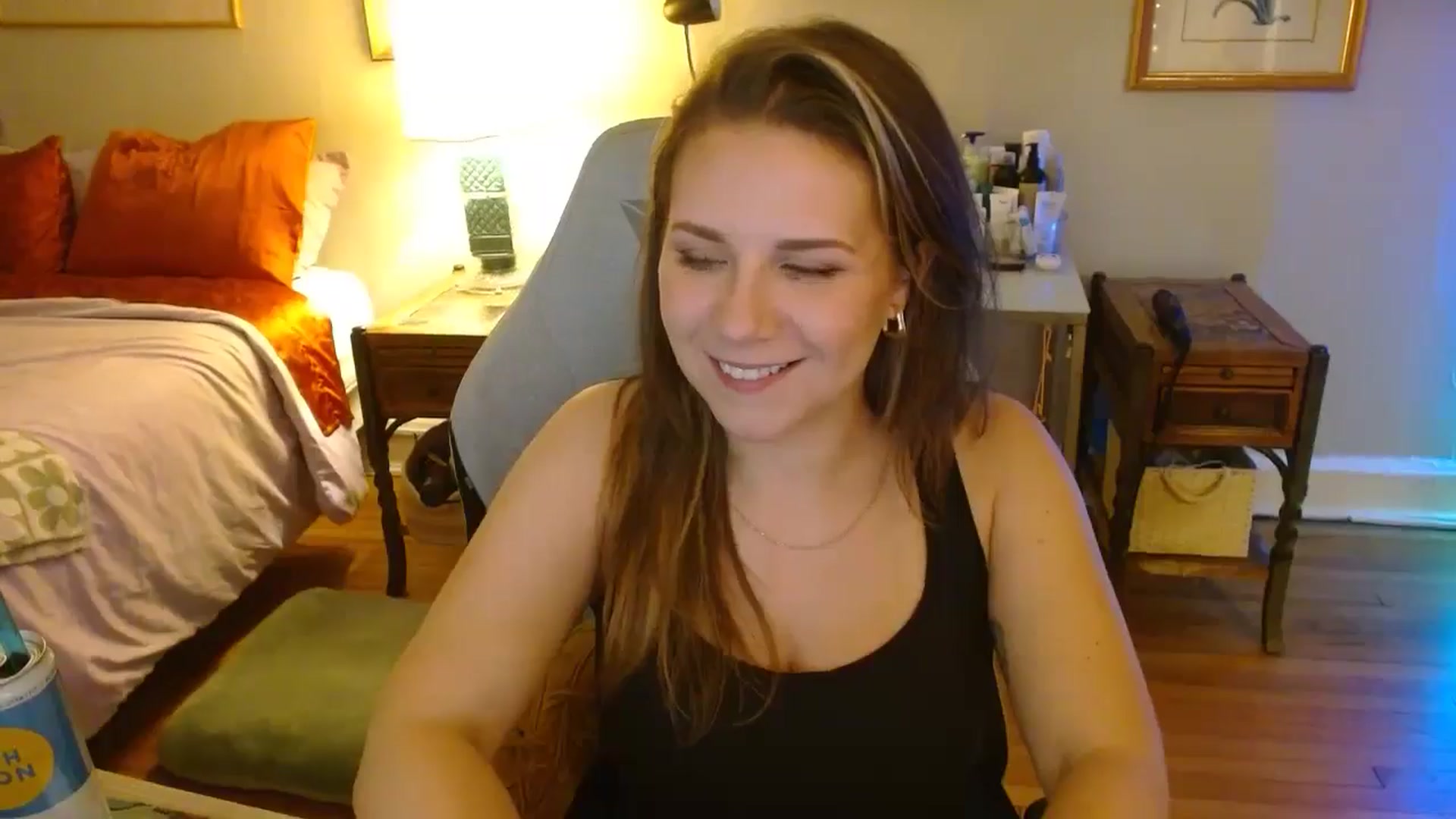 Gallery image thumbnail from Sweetestlilly's myfreecams stream on, 09/02/2024, 02:18 image 17 of 20