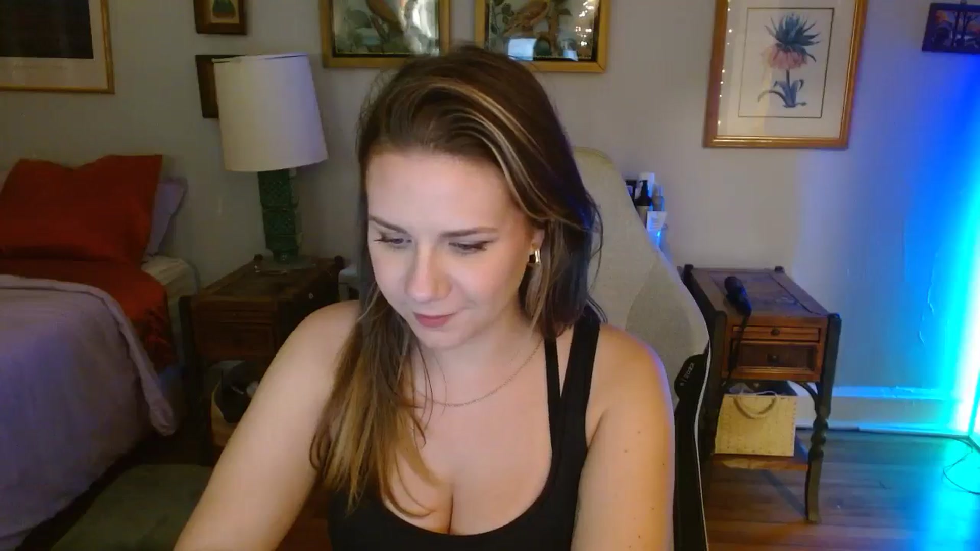 Gallery image thumbnail from Sweetestlilly's myfreecams stream on, 09/02/2024, 03:07 image 7 of 20