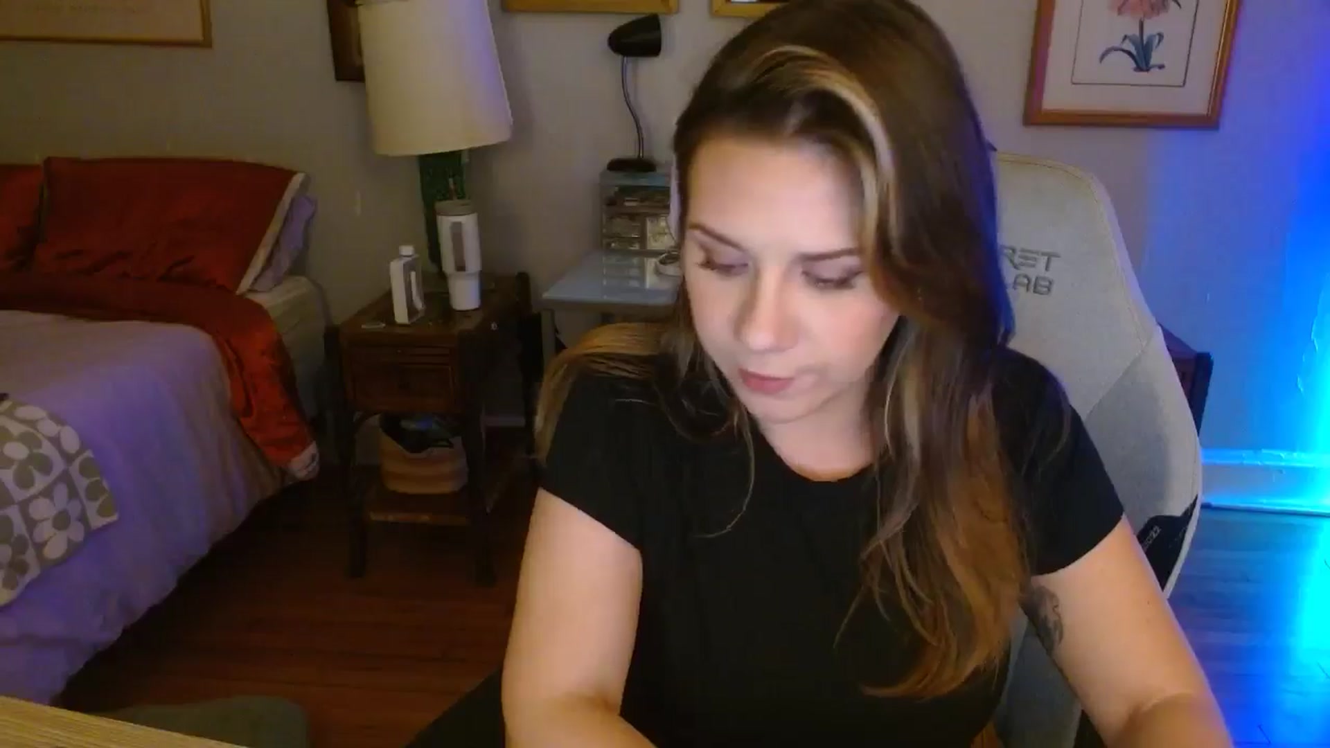 Gallery image thumbnail from Sweetestlilly's myfreecams stream on, 09/04/2024, 03:28 image 15 of 20