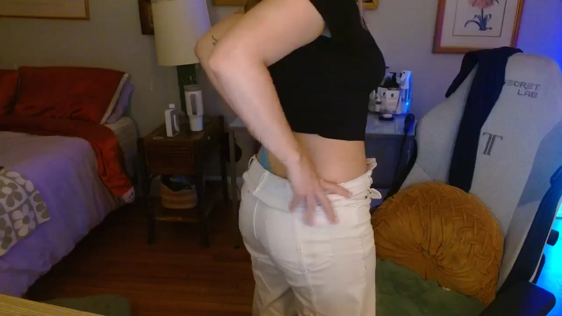 Gallery image thumbnail from Sweetestlilly's myfreecams stream on, 09/04/2024, 03:28 image 16 of 20