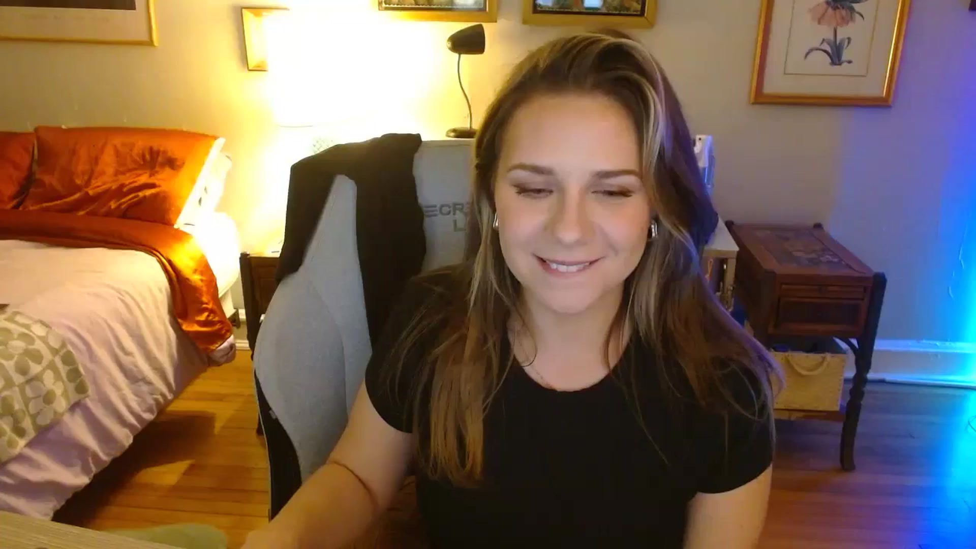 Gallery image thumbnail from Sweetestlilly's myfreecams stream on, 09/04/2024, 03:28 image 12 of 20