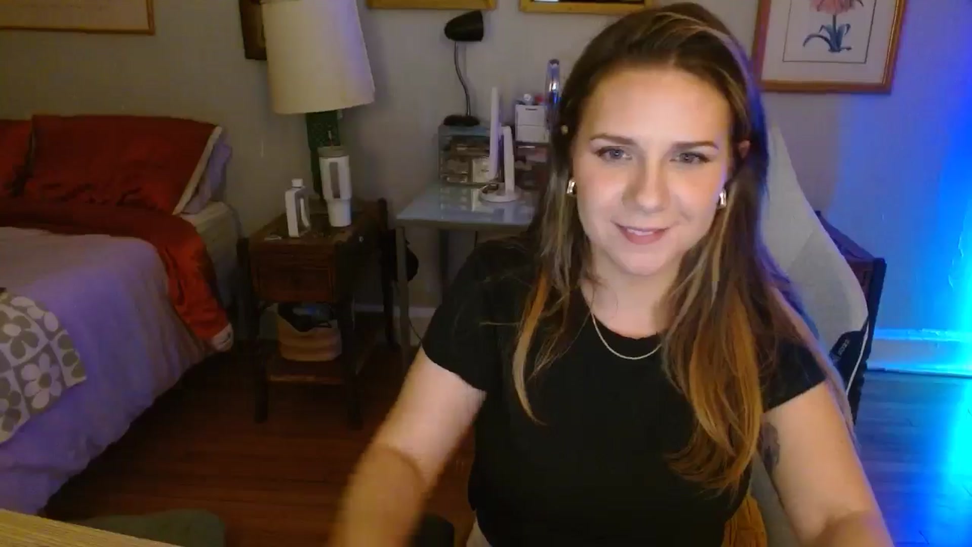 Gallery image thumbnail from Sweetestlilly's myfreecams stream on, 09/04/2024, 03:28 image 17 of 20