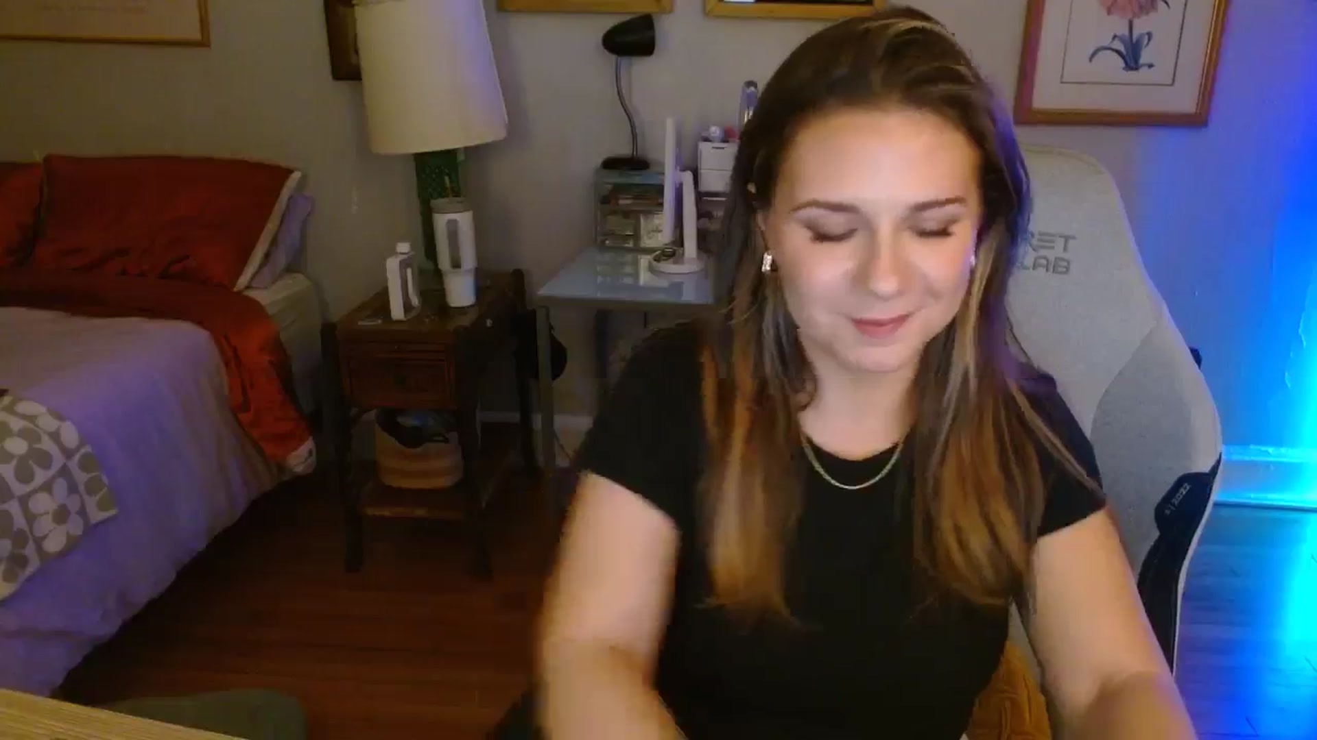 Gallery image thumbnail from Sweetestlilly's myfreecams stream on, 09/04/2024, 03:28 image 20 of 20