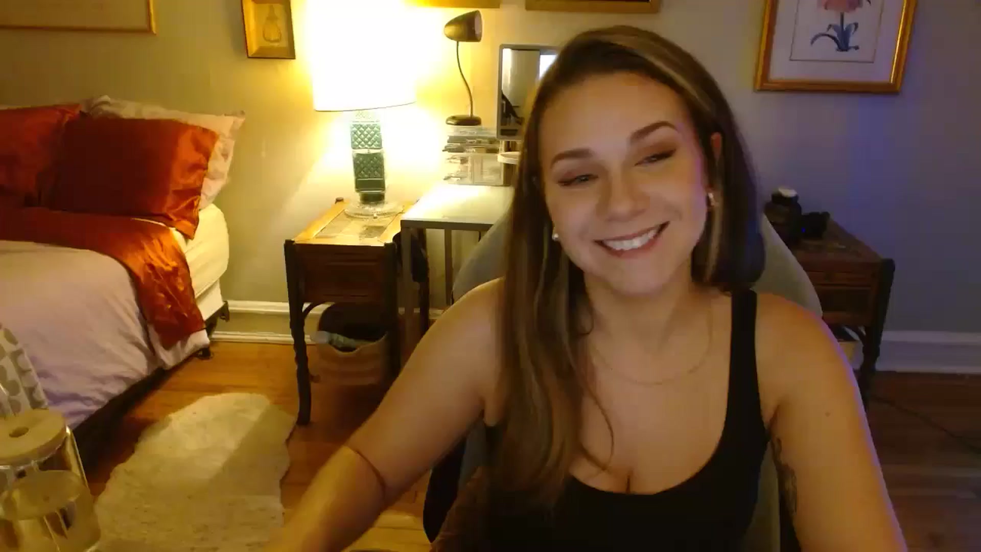 Gallery image thumbnail from Sweetestlilly's myfreecams stream on, 09/06/2024, 01:41 image 1 of 20