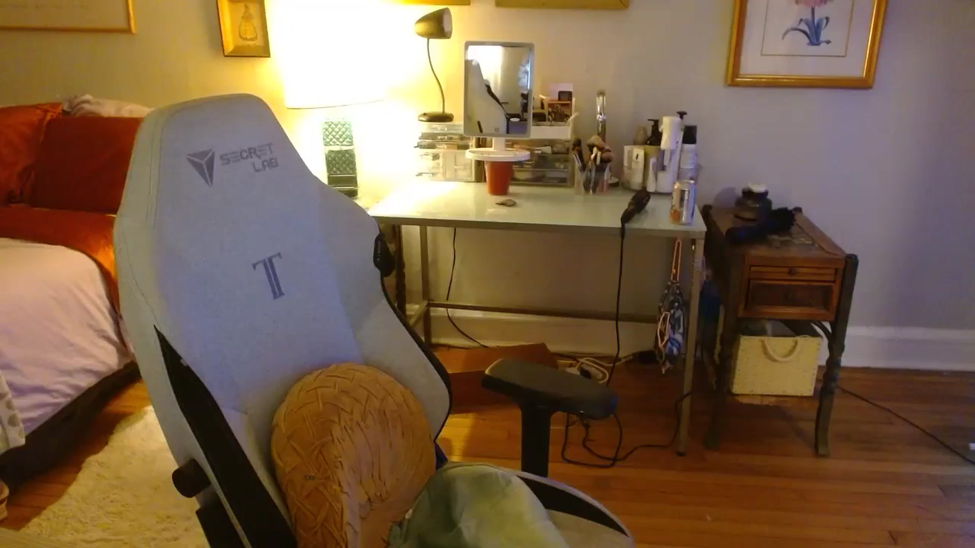 Gallery image thumbnail from Sweetestlilly's myfreecams stream on, 09/06/2024, 01:41 image 10 of 20