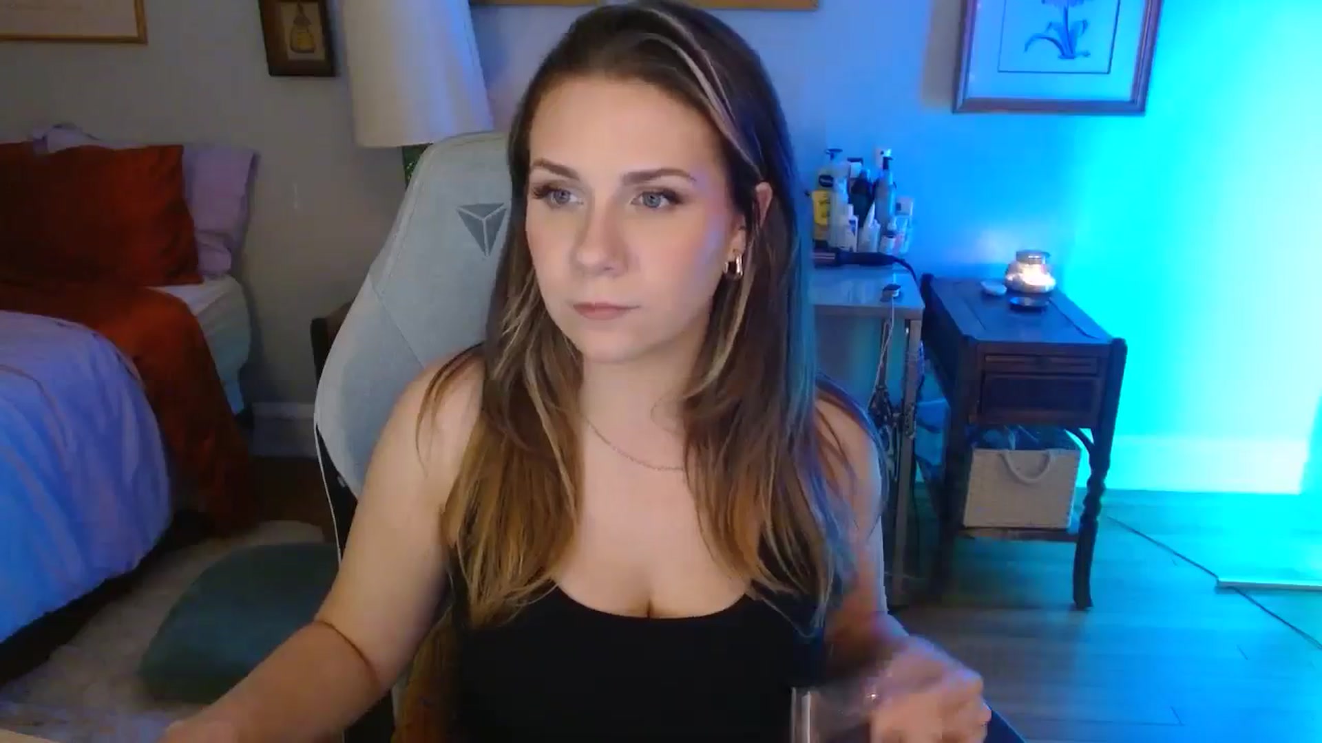 Gallery image thumbnail from Sweetestlilly's myfreecams stream on, 09/07/2024, 03:21 image 5 of 20