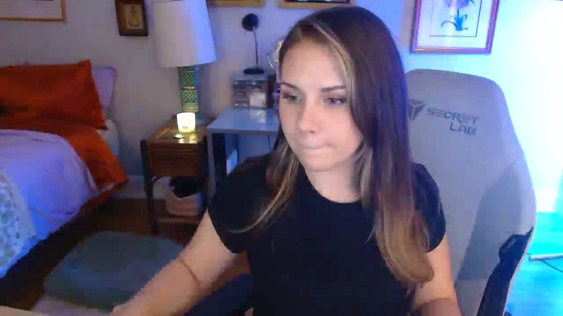 Gallery image thumbnail from Sweetestlilly's myfreecams stream on, 09/10/2024, 03:07 image 7 of 20