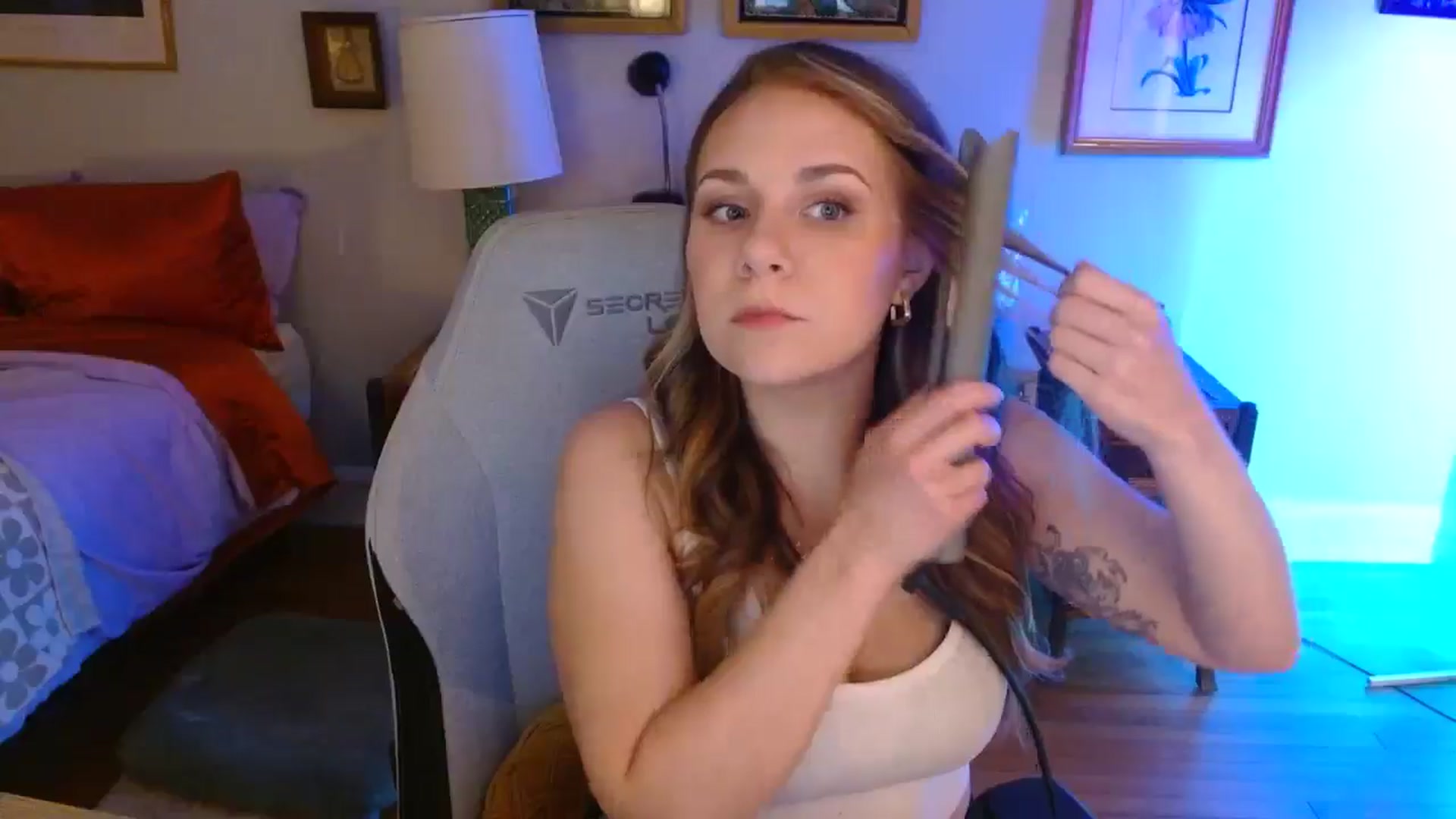 Gallery image thumbnail from Sweetestlilly's myfreecams stream on, 09/10/2024, 03:07 image 20 of 20