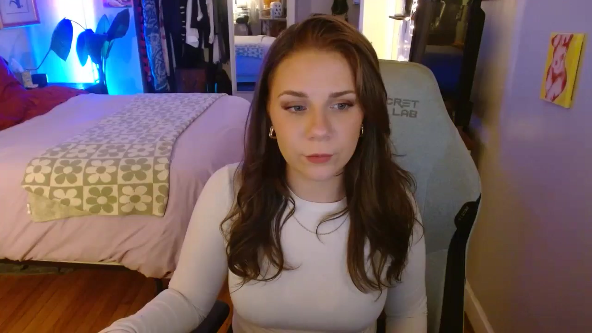 Gallery image thumbnail from Sweetestlilly's myfreecams stream on, 09/15/2024, 03:26 image 11 of 20