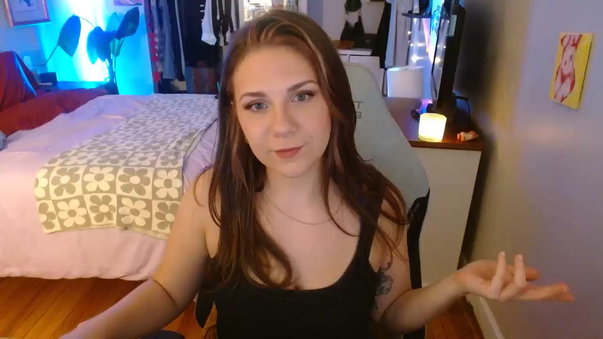 Gallery image thumbnail from Sweetestlilly's myfreecams stream on, 09/19/2024, 03:42 image 2 of 20