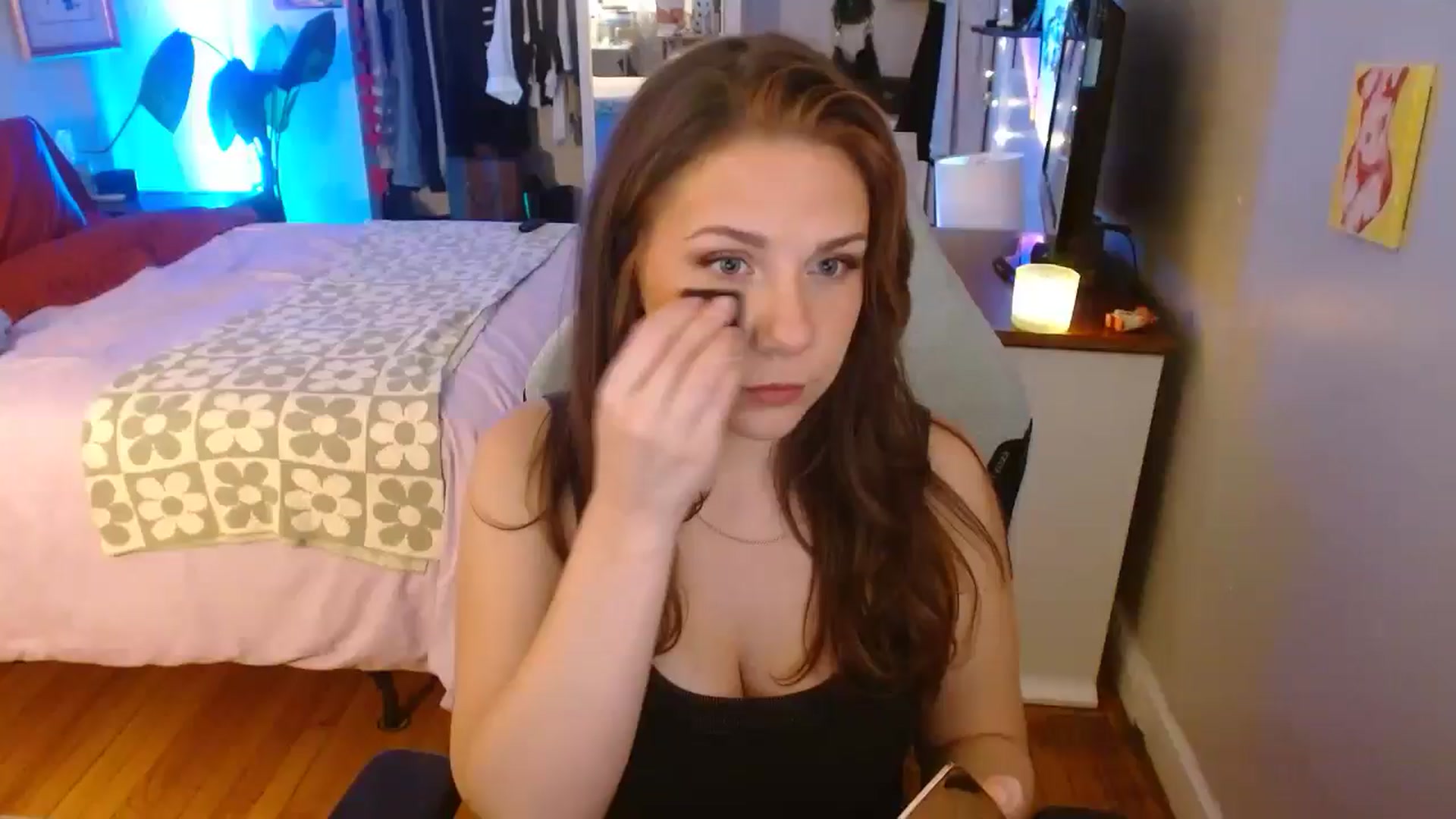 Gallery image thumbnail from Sweetestlilly's myfreecams stream on, 09/19/2024, 03:42 image 1 of 20