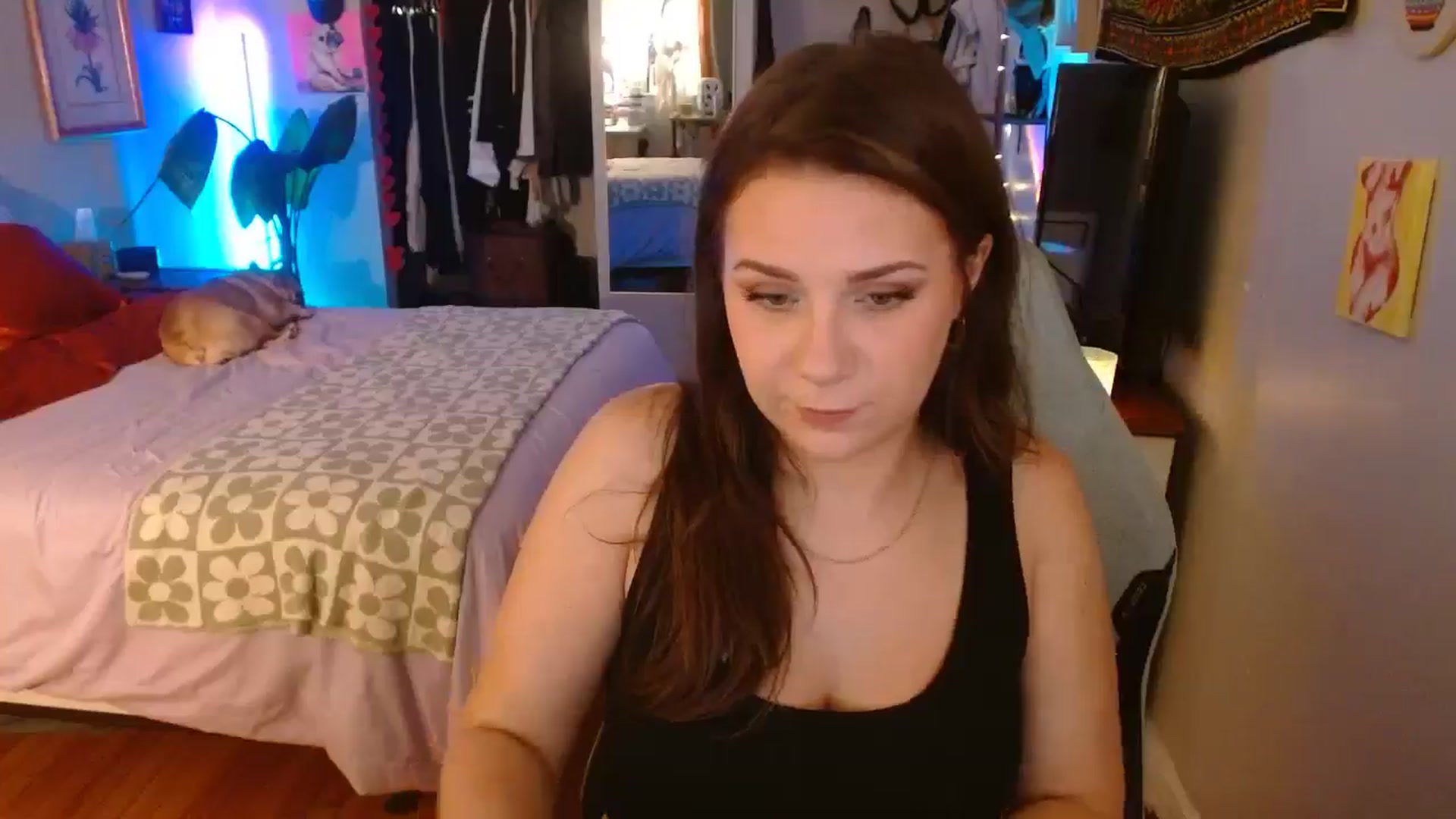 Gallery image thumbnail from Sweetestlilly's myfreecams stream on, 09/23/2024, 02:17 image 18 of 20