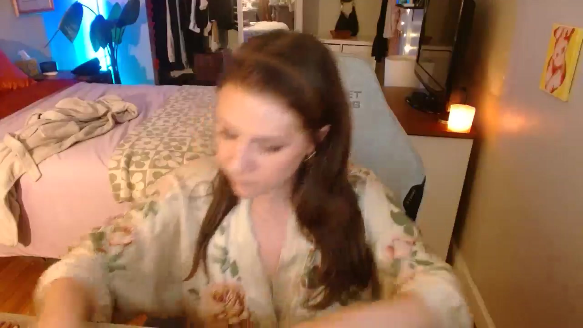 Gallery image thumbnail from Sweetestlilly's myfreecams stream on, 09/30/2024, 04:18 image 12 of 20