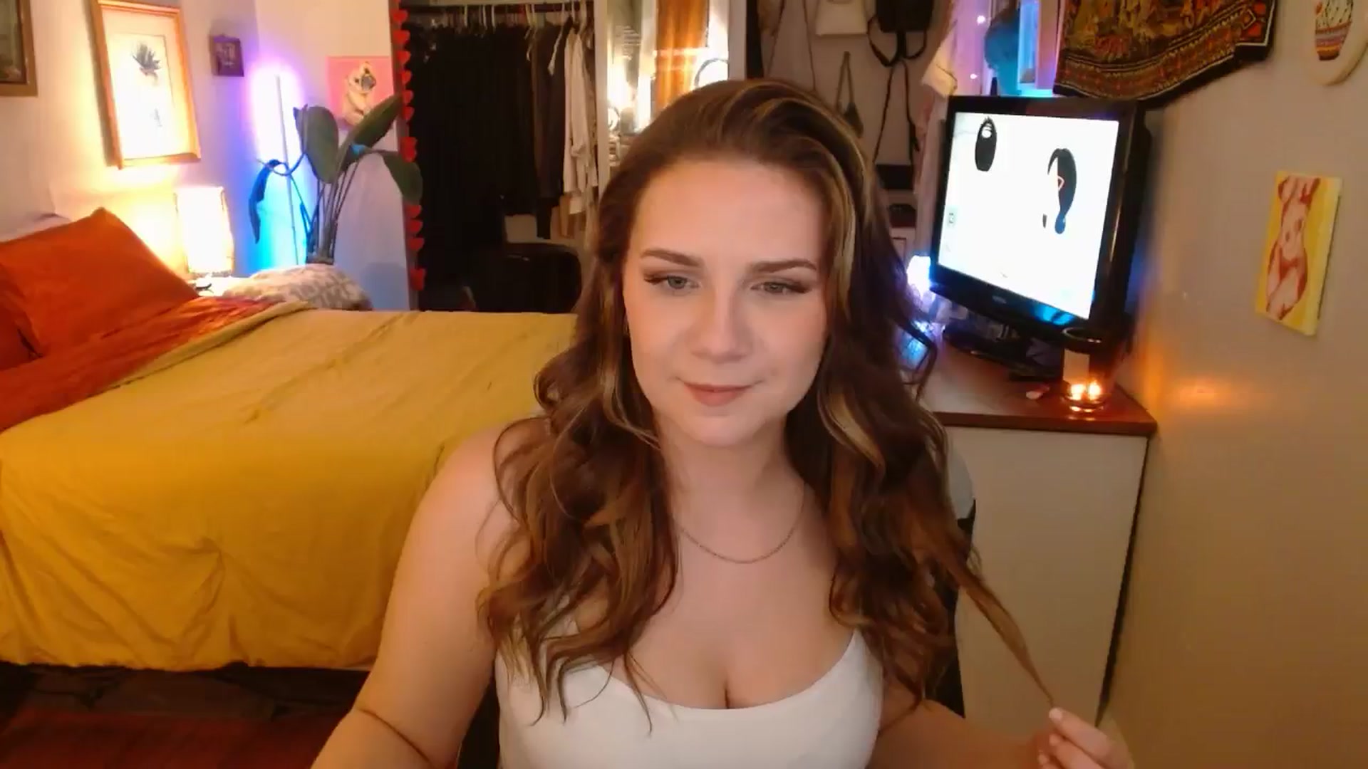 Gallery image thumbnail from Sweetestlilly's myfreecams stream on, 11/26/2024, 03:07 image 9 of 20