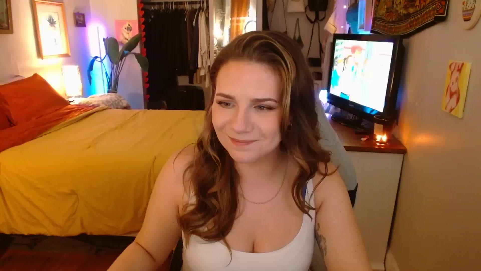Gallery image thumbnail from Sweetestlilly's myfreecams stream on, 11/26/2024, 03:07 image 20 of 20
