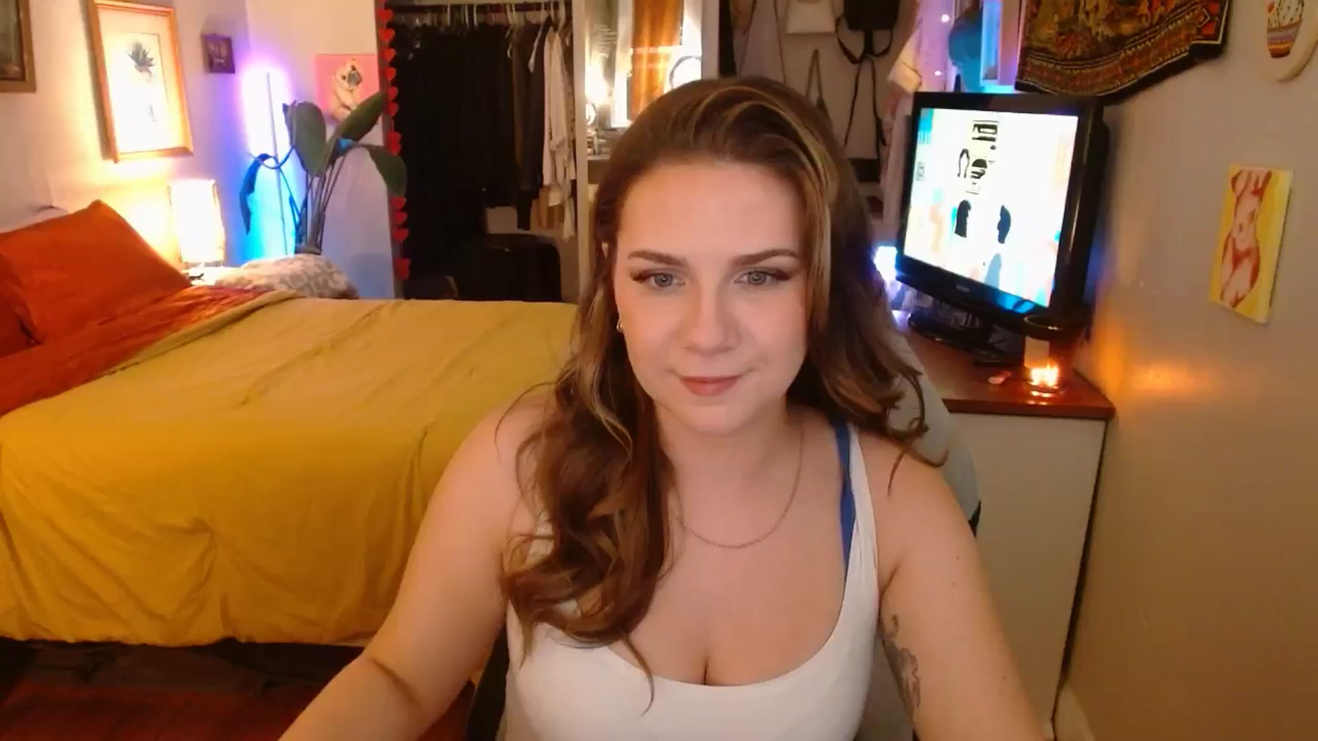 Gallery image thumbnail from Sweetestlilly's myfreecams stream on, 11/26/2024, 03:07 image 18 of 20