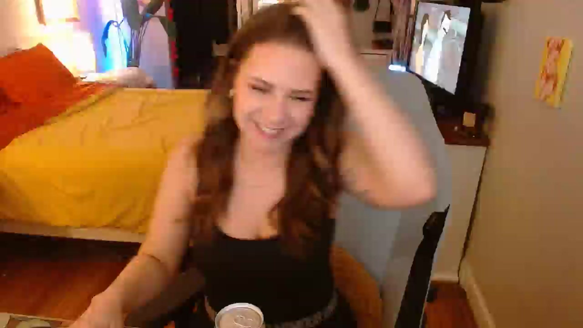 Gallery image thumbnail from Sweetestlilly's myfreecams stream on, 11/27/2024, 04:48 image 7 of 20