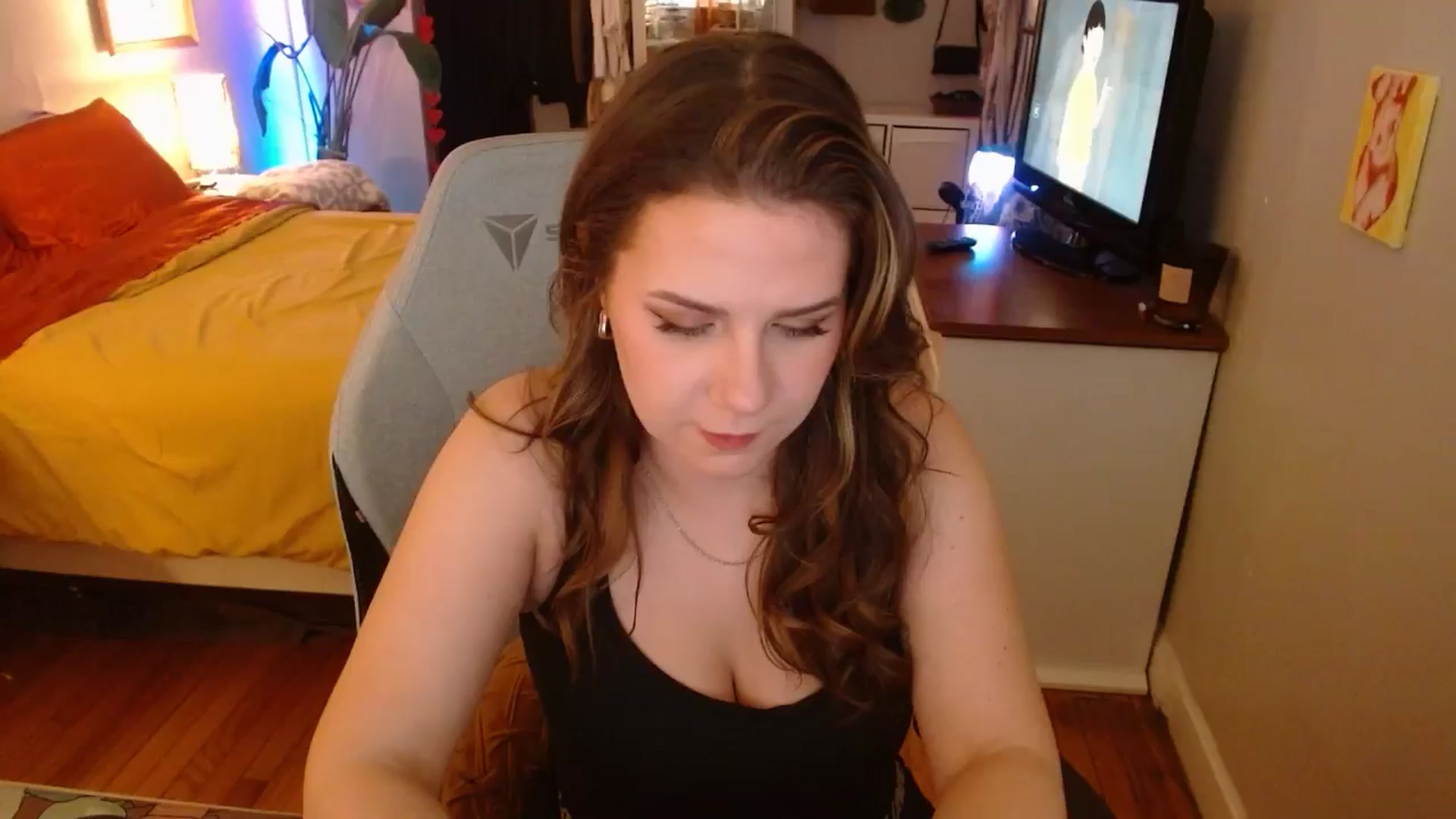 Gallery image thumbnail from Sweetestlilly's myfreecams stream on, 11/27/2024, 04:48 image 2 of 20