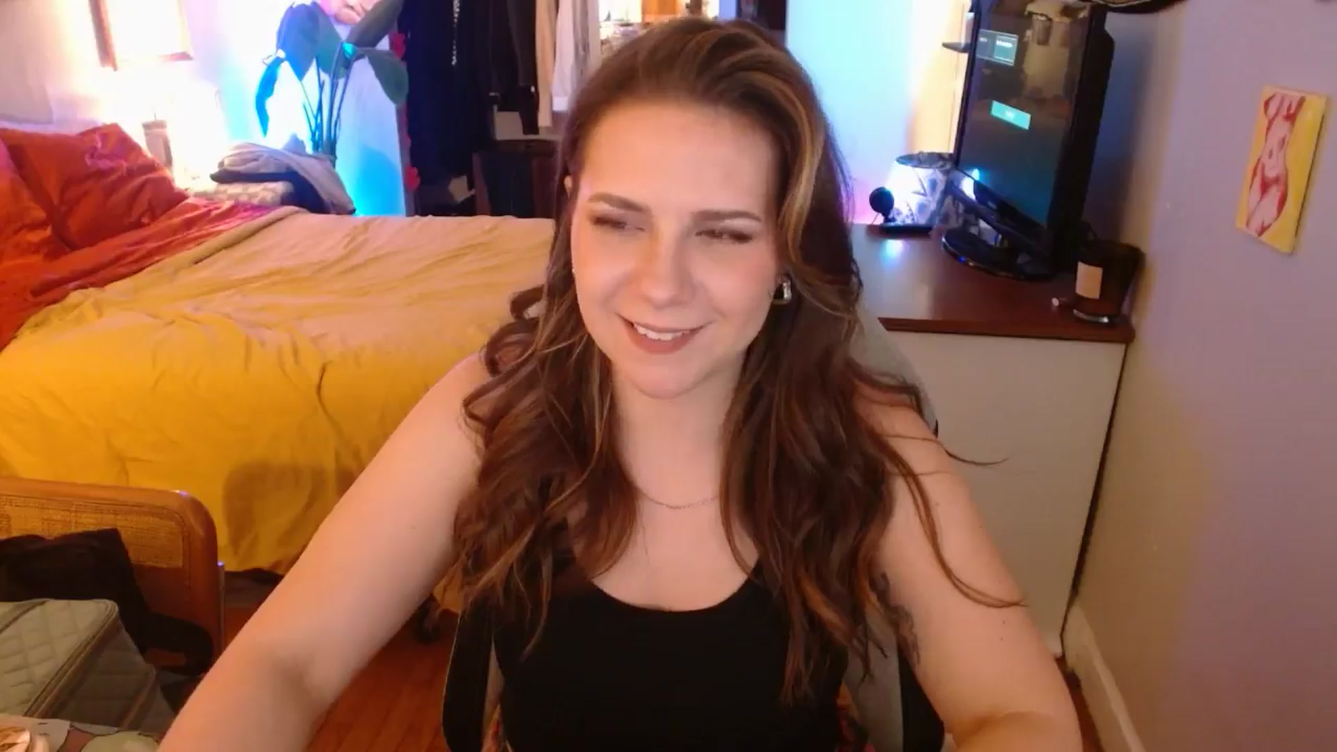 Gallery image thumbnail from Sweetestlilly's myfreecams stream on, 11/30/2024, 03:58 image 16 of 20