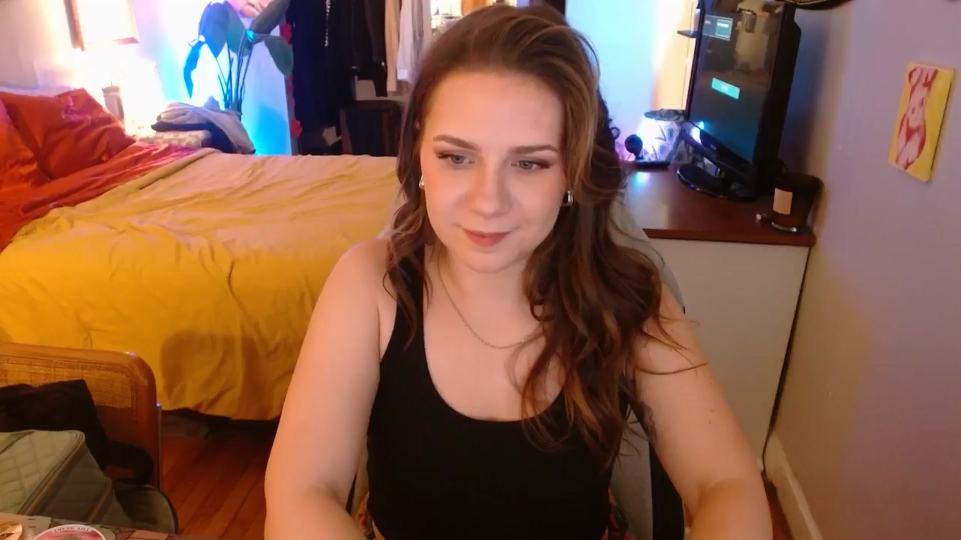 Gallery image thumbnail from Sweetestlilly's myfreecams stream on, 11/30/2024, 03:58 image 13 of 20