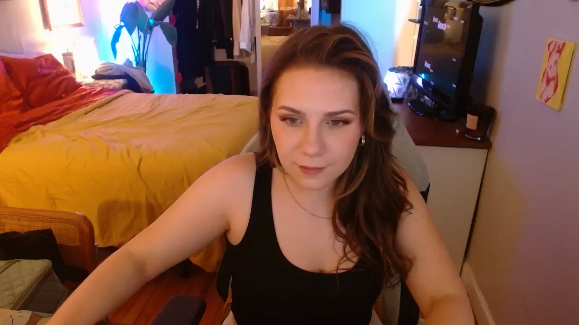 Gallery image thumbnail from Sweetestlilly's myfreecams stream on, 11/30/2024, 03:58 image 4 of 20