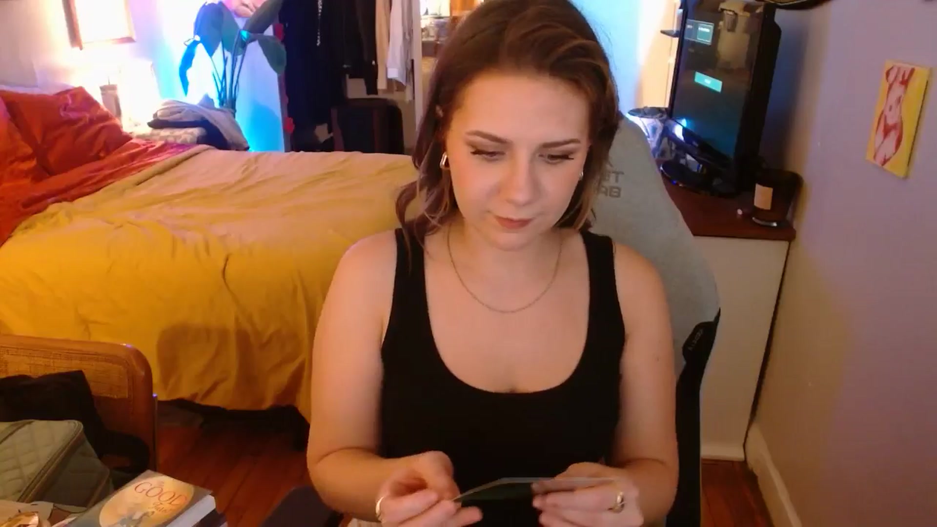 Gallery image thumbnail from Sweetestlilly's myfreecams stream on, 11/30/2024, 03:58 image 10 of 20