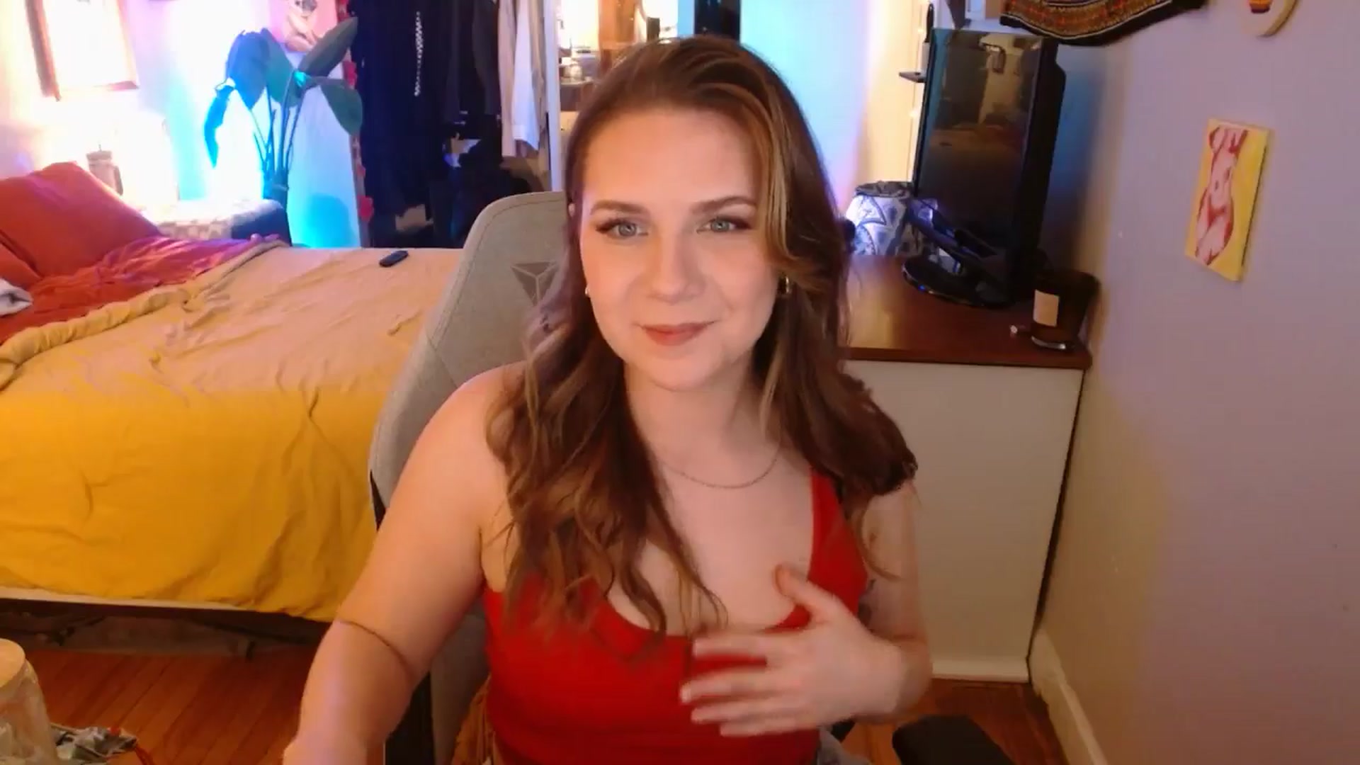 Gallery image thumbnail from Sweetestlilly's myfreecams stream on, 12/01/2024, 04:06 image 4 of 20