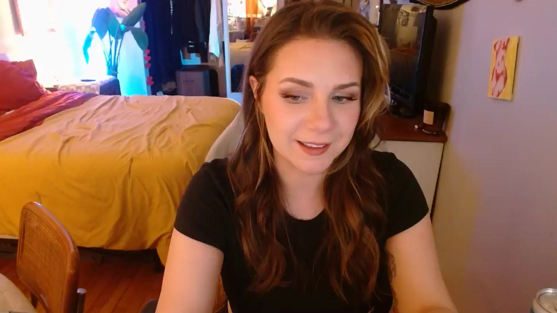 Gallery image thumbnail from Sweetestlilly's myfreecams stream on, 12/04/2024, 04:23 image 4 of 20