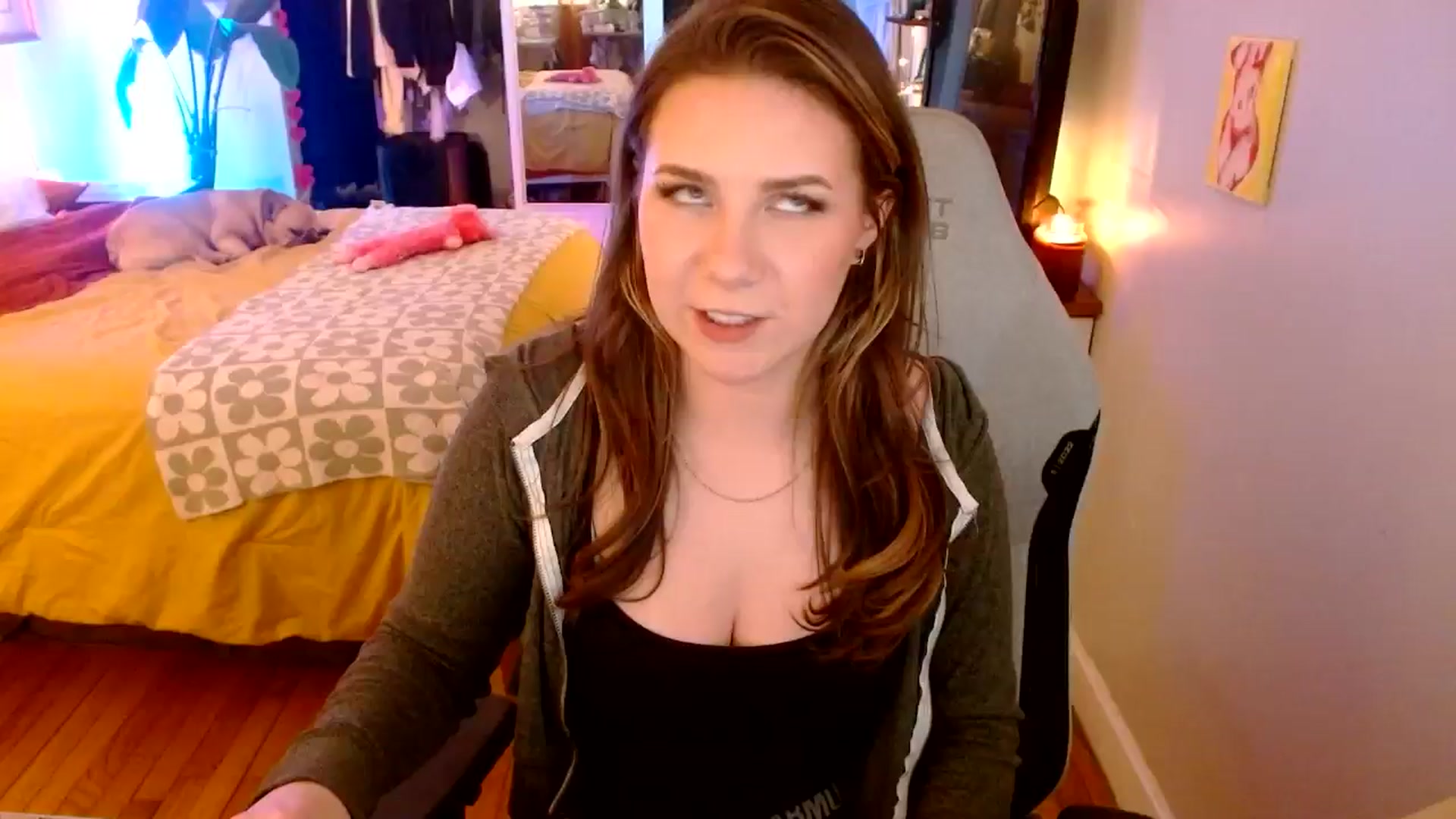 Gallery image thumbnail from Sweetestlilly's myfreecams stream on, 12/28/2024, 03:32 image 19 of 20