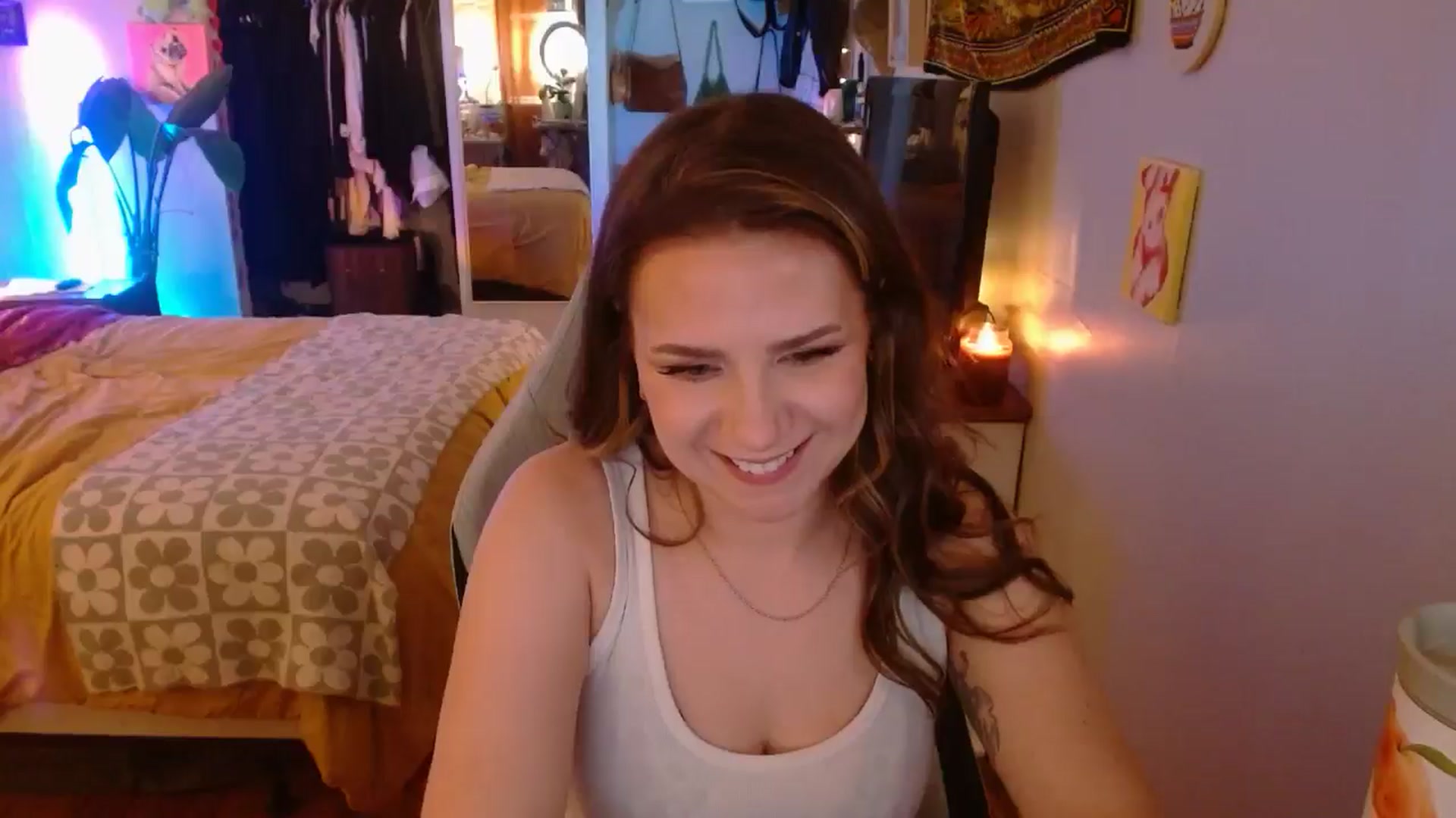 Gallery image thumbnail from Sweetestlilly's myfreecams stream on, 01/03/2025, 05:15 image 9 of 20