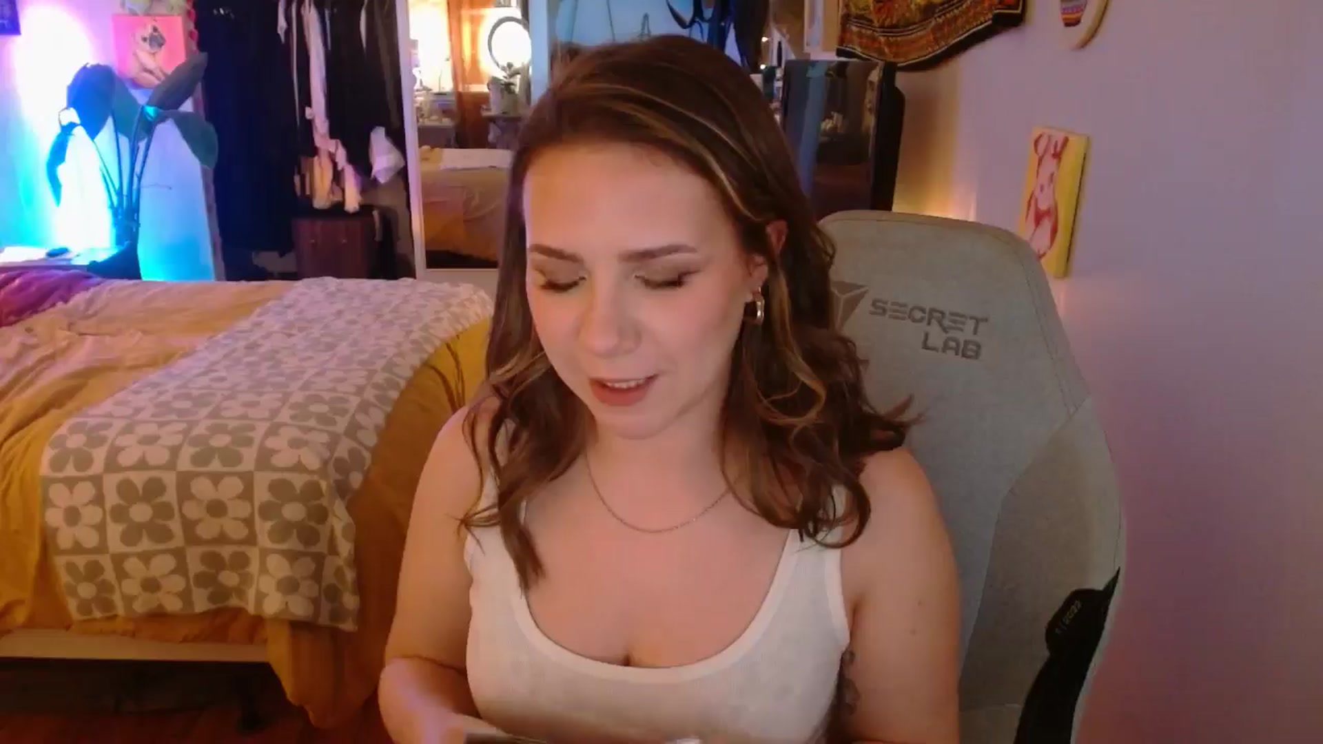 Gallery image thumbnail from Sweetestlilly's myfreecams stream on, 01/03/2025, 05:15 image 4 of 20