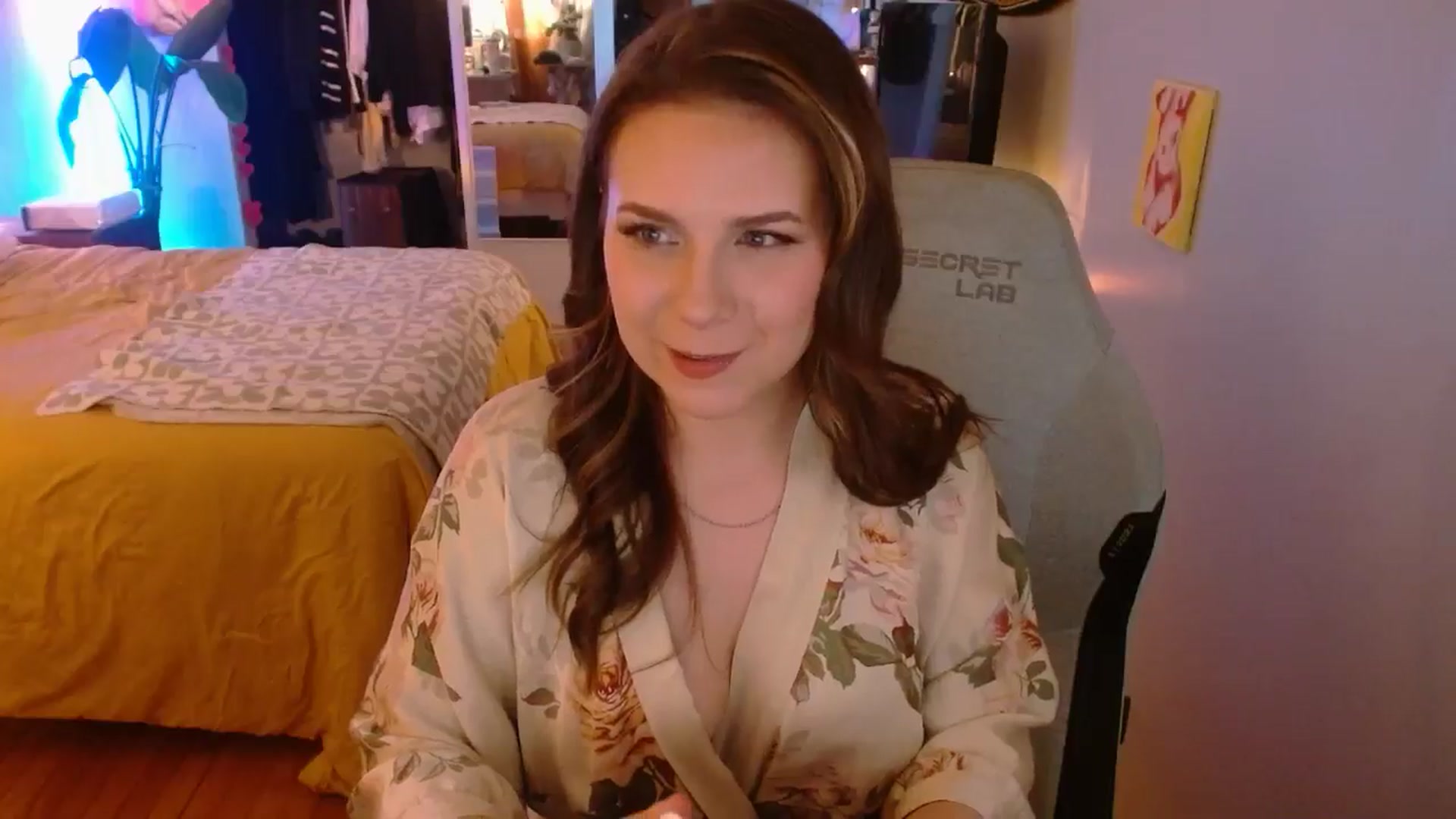 Gallery image thumbnail from Sweetestlilly's myfreecams stream on, 01/05/2025, 03:34 image 7 of 20